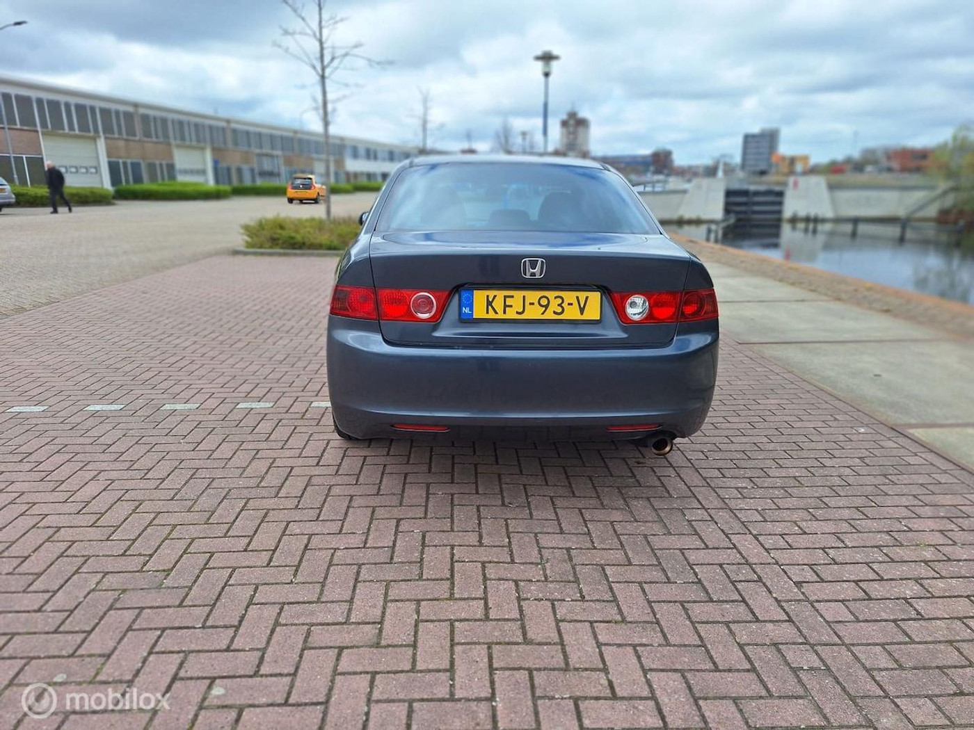 Foto van Honda Accord Sedan