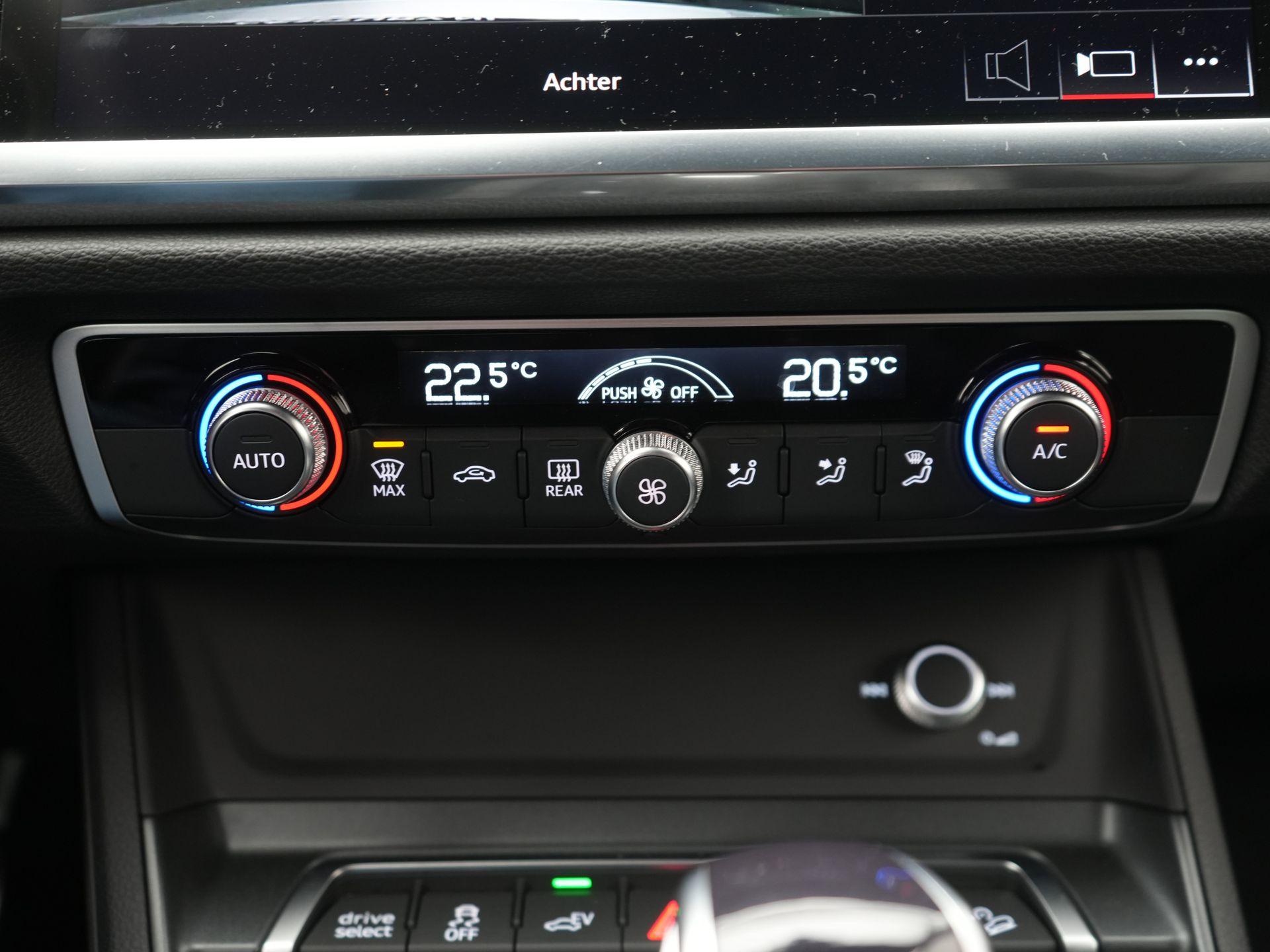 Foto van Audi Q3 E-tron