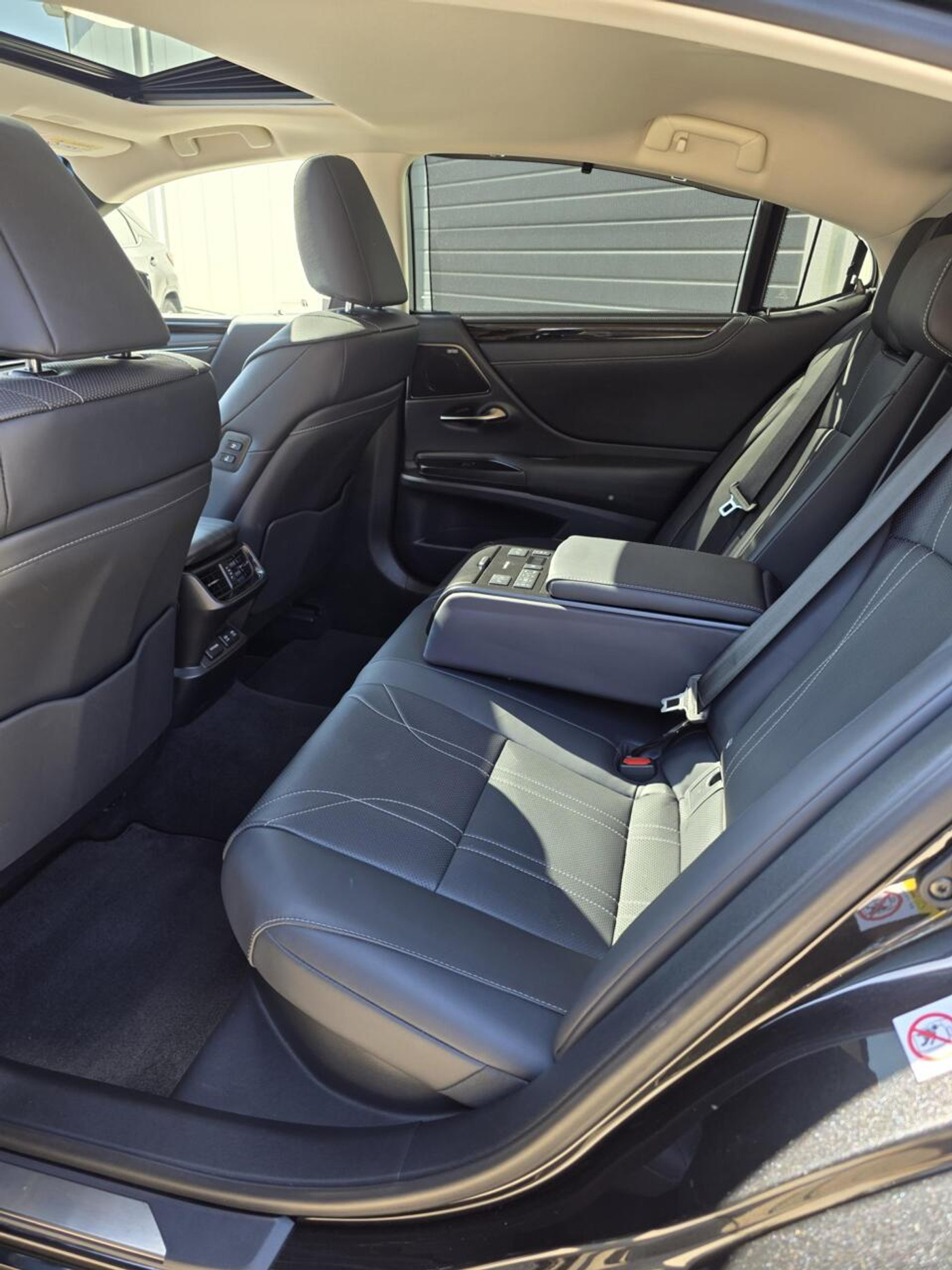 Foto van Lexus Lexus Es300h