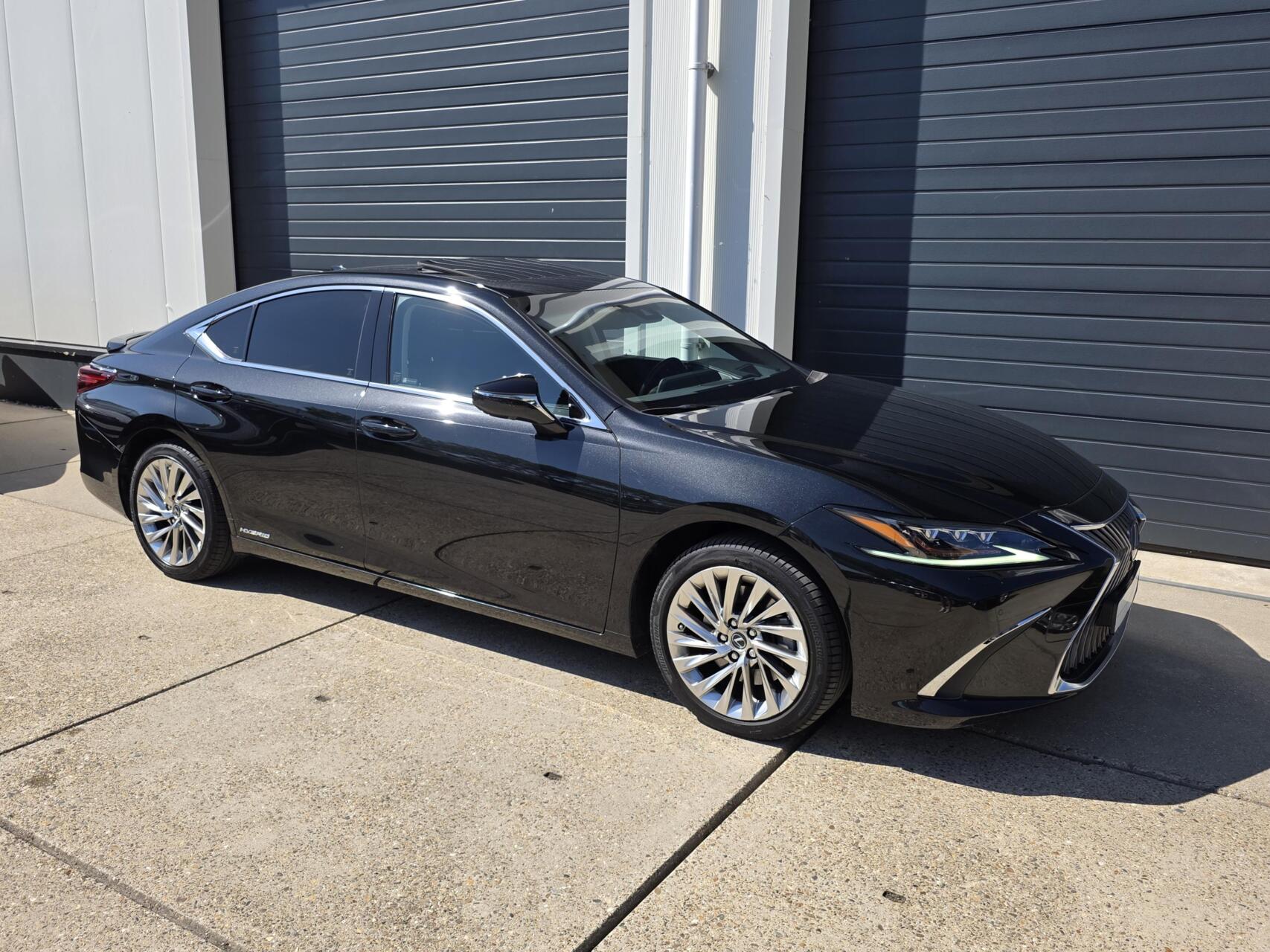 Foto van Lexus Lexus Es300h