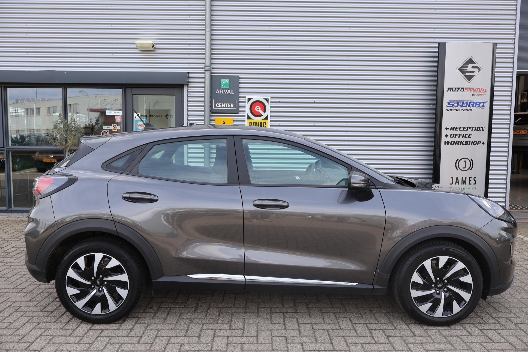 Foto van Ford Puma