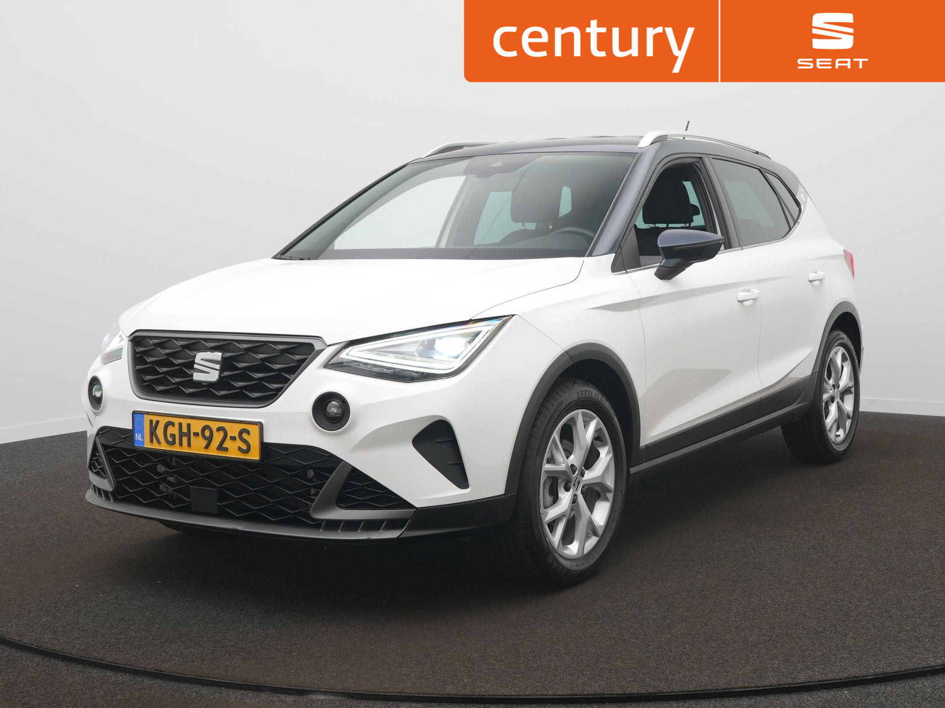 Seat Arona 1.0 EcoTSI FR Business Connect 2024 - voorkant
