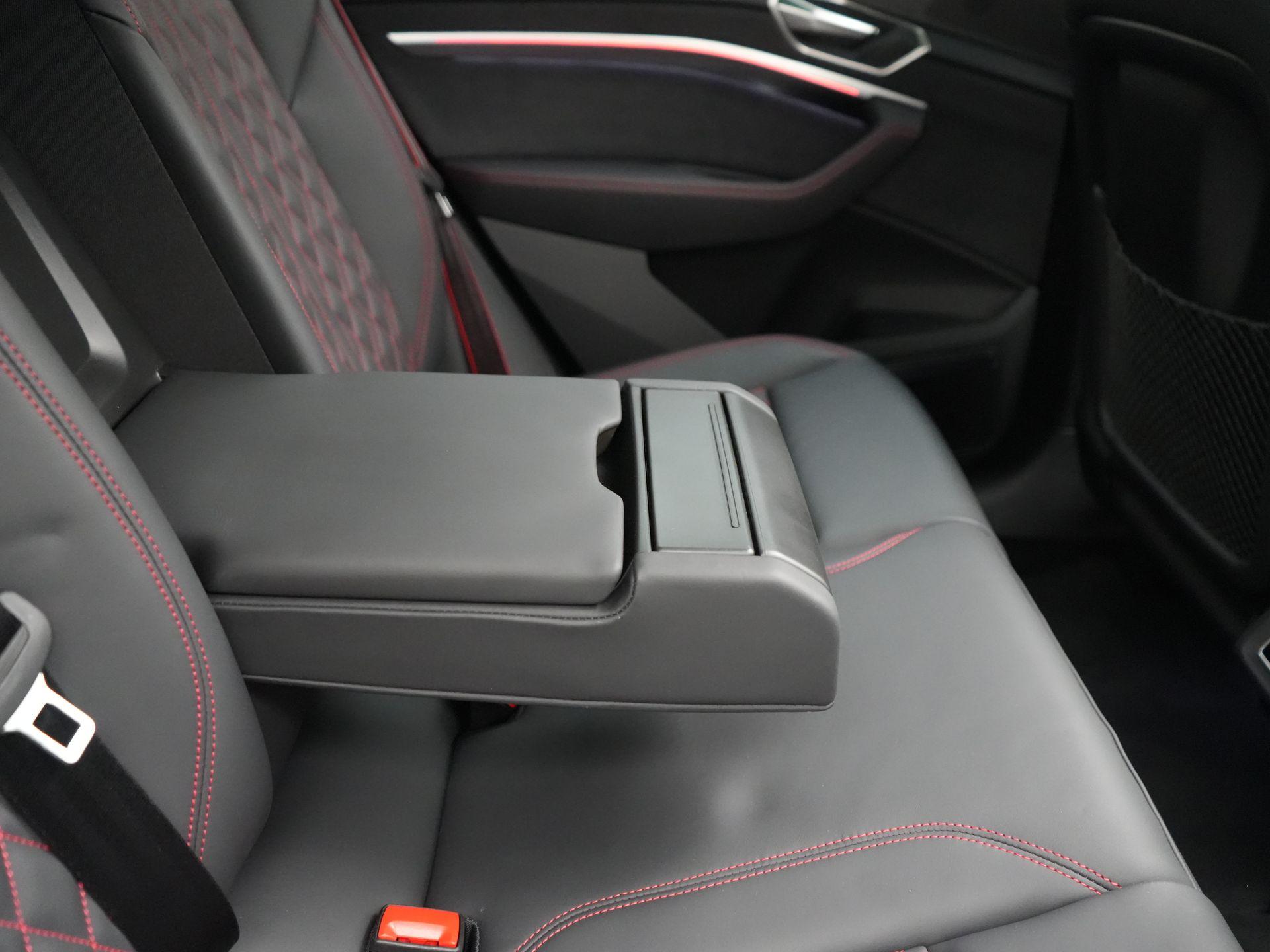 Foto van Audi Sq8 Sportback E-tron