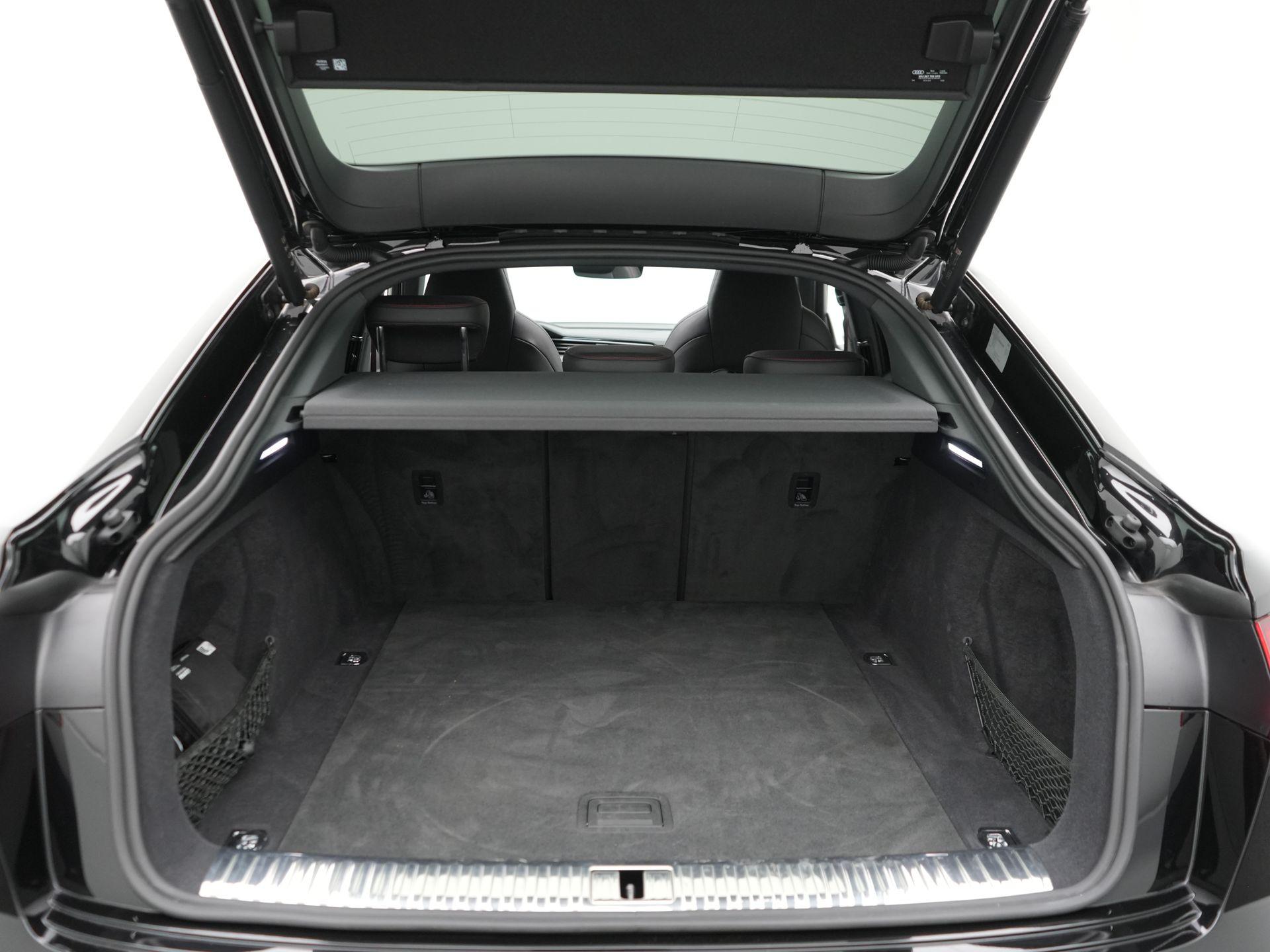Foto van Audi Sq8 Sportback E-tron