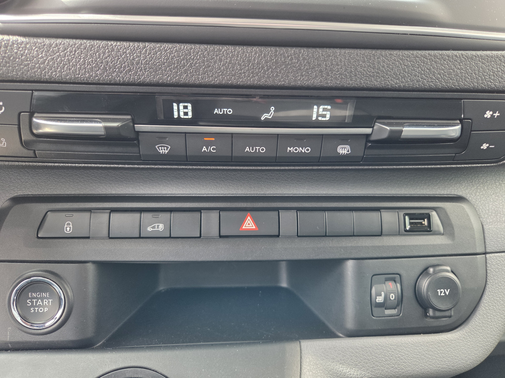 Foto van Opel Vivaro