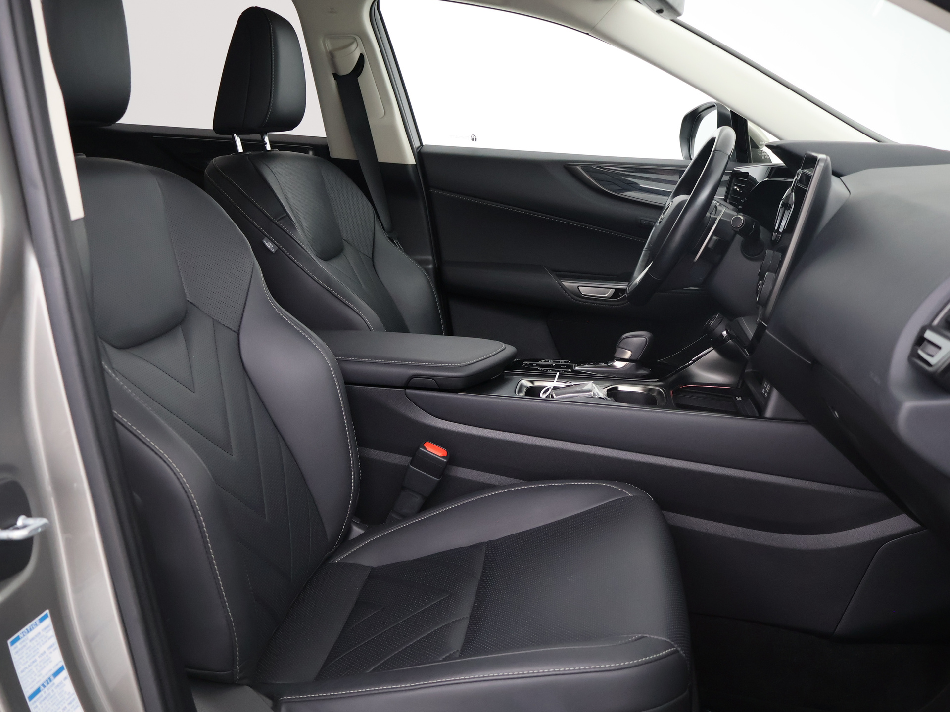 Foto van Lexus Lexus Nx450h+
