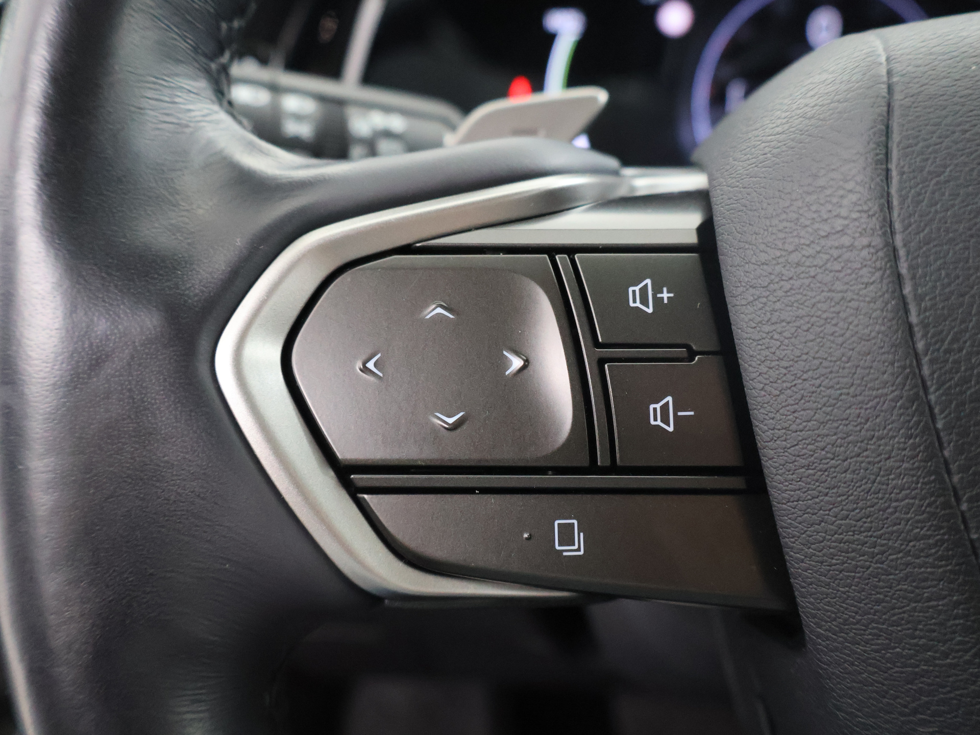 Foto van Lexus Lexus Nx450h+