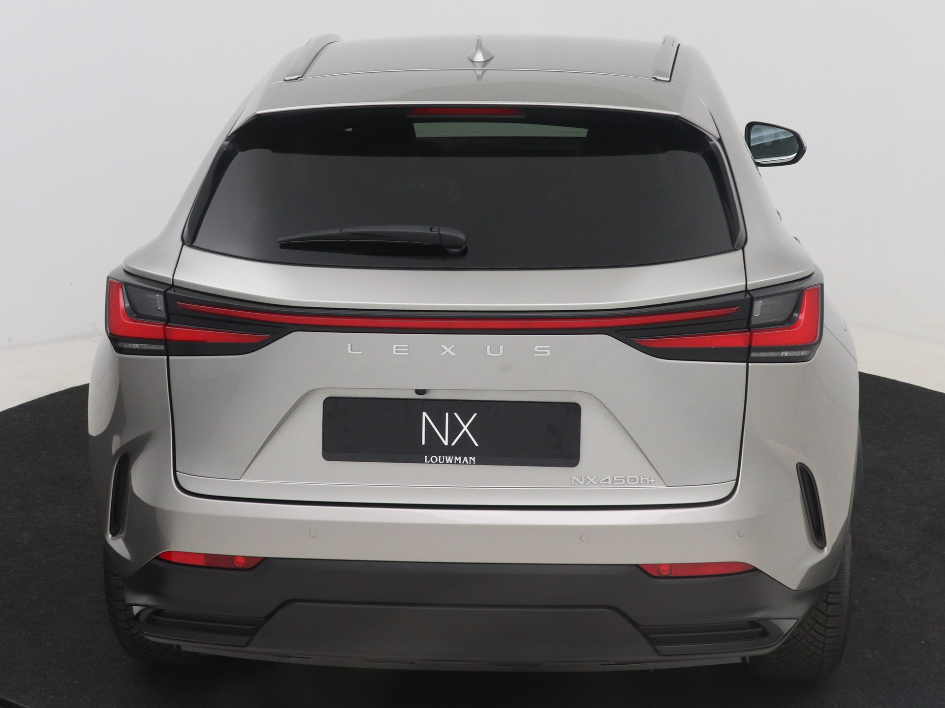 Foto van Lexus Lexus Nx450h+