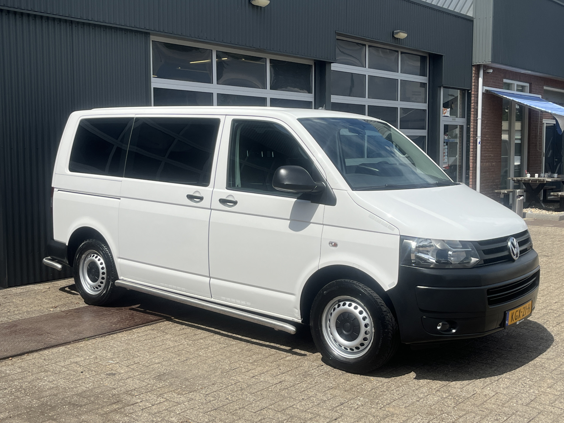 Volkswagen Kombi Kombi 2.0 TDI L1H1 140pk 2014 - voorkant