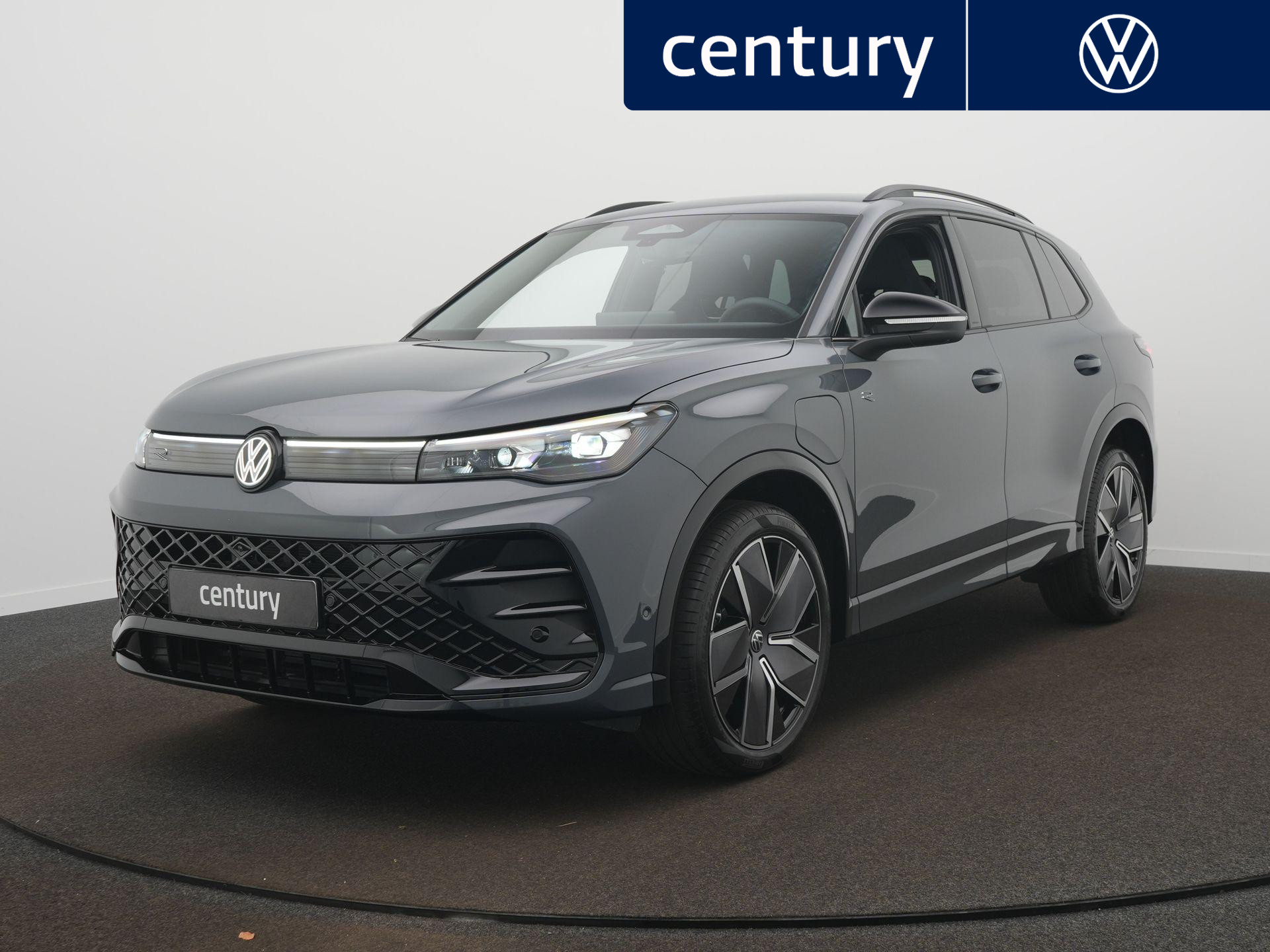 Volkswagen Tiguan 1.5 eHybrid R-Line 2026 - voorkant
