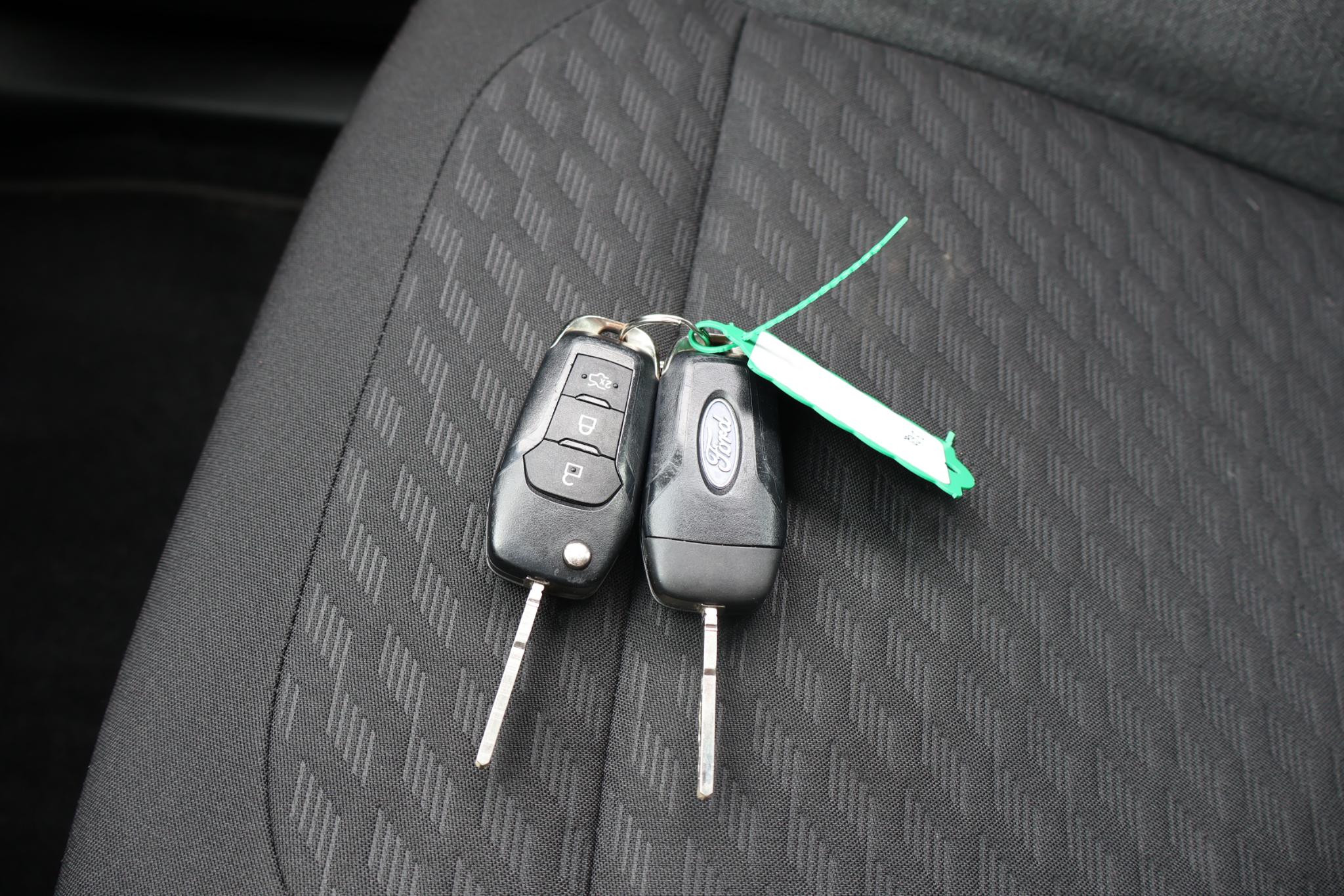 Foto van Ford Puma