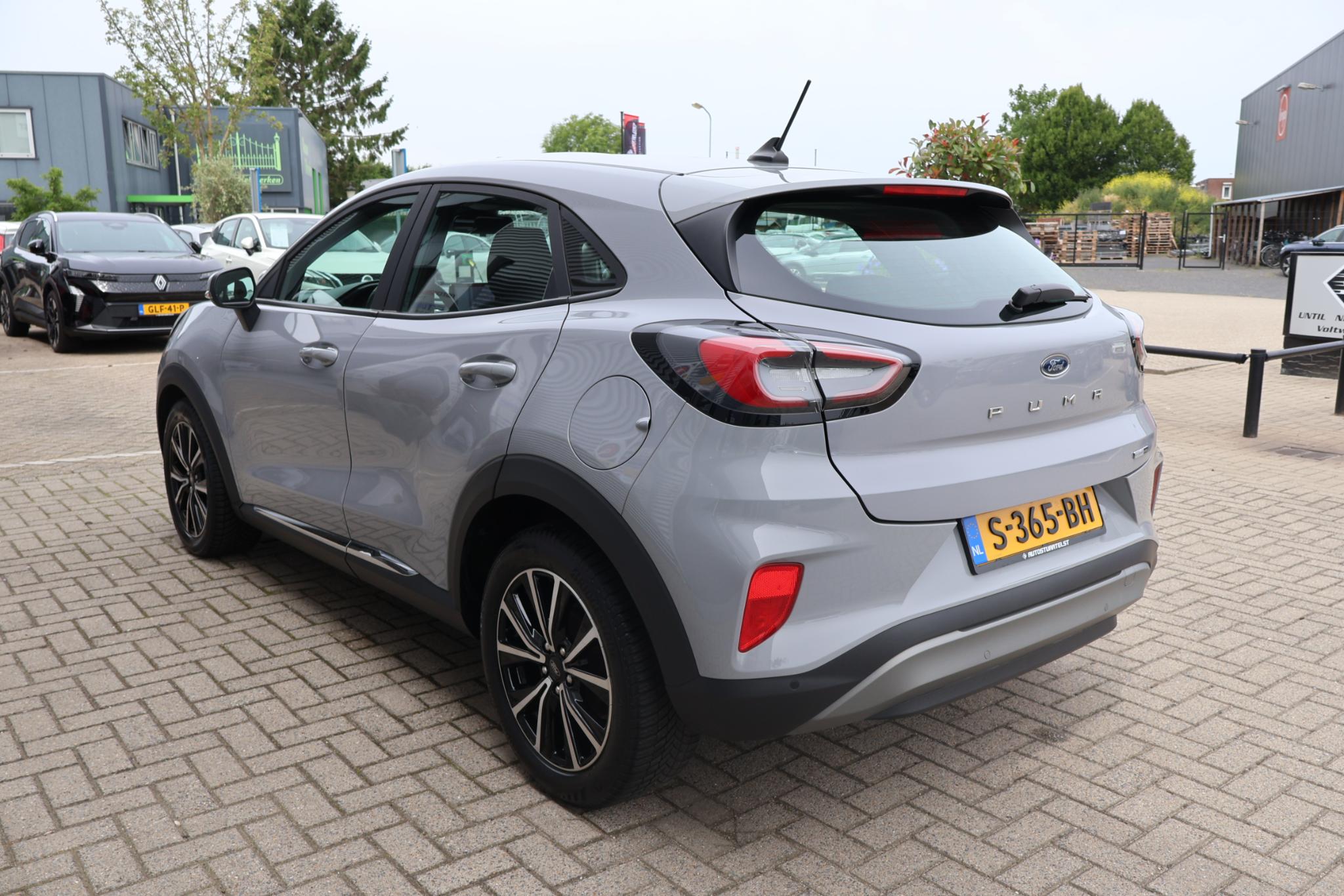 Foto van Ford Puma