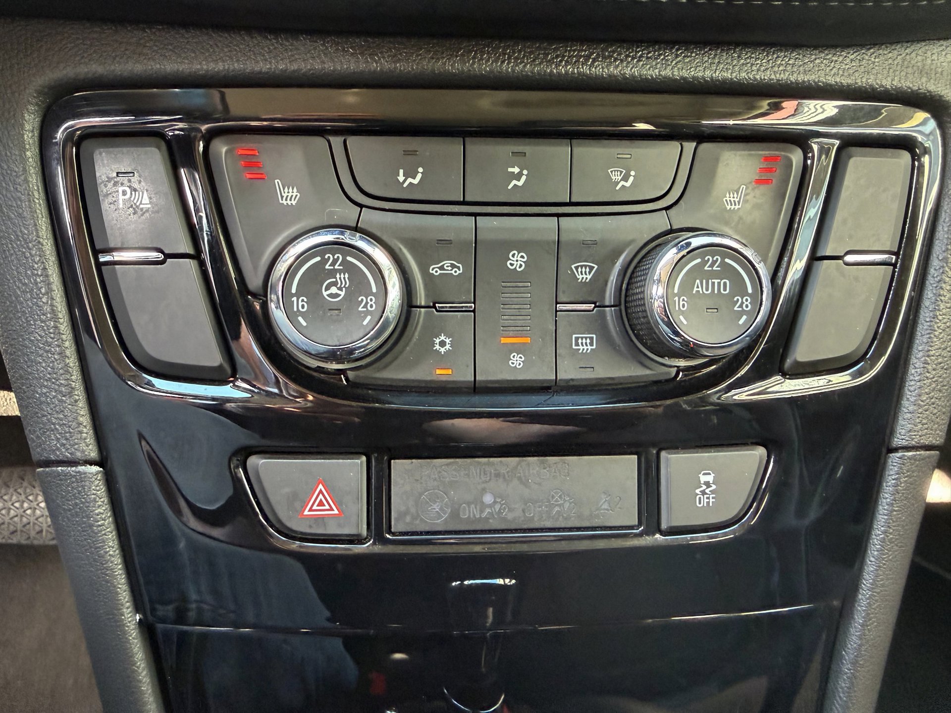 Foto van Opel Mokka X