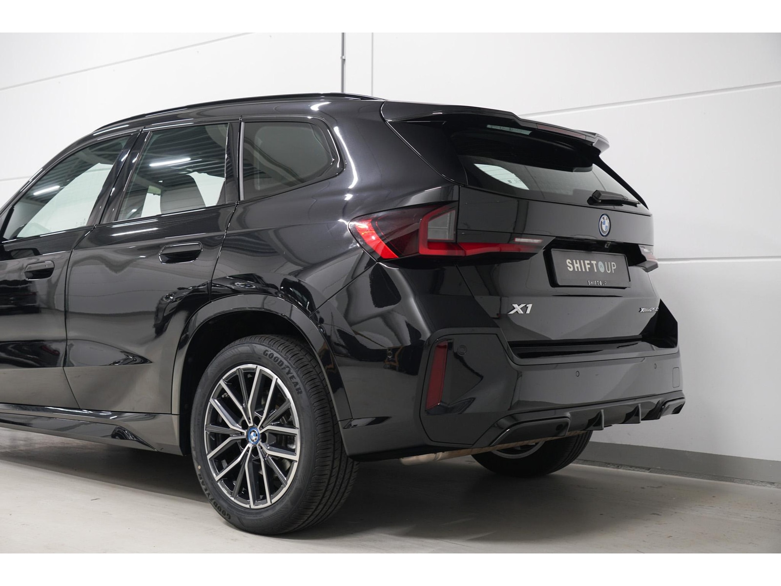 Foto van BMW X1 Xdrive25e