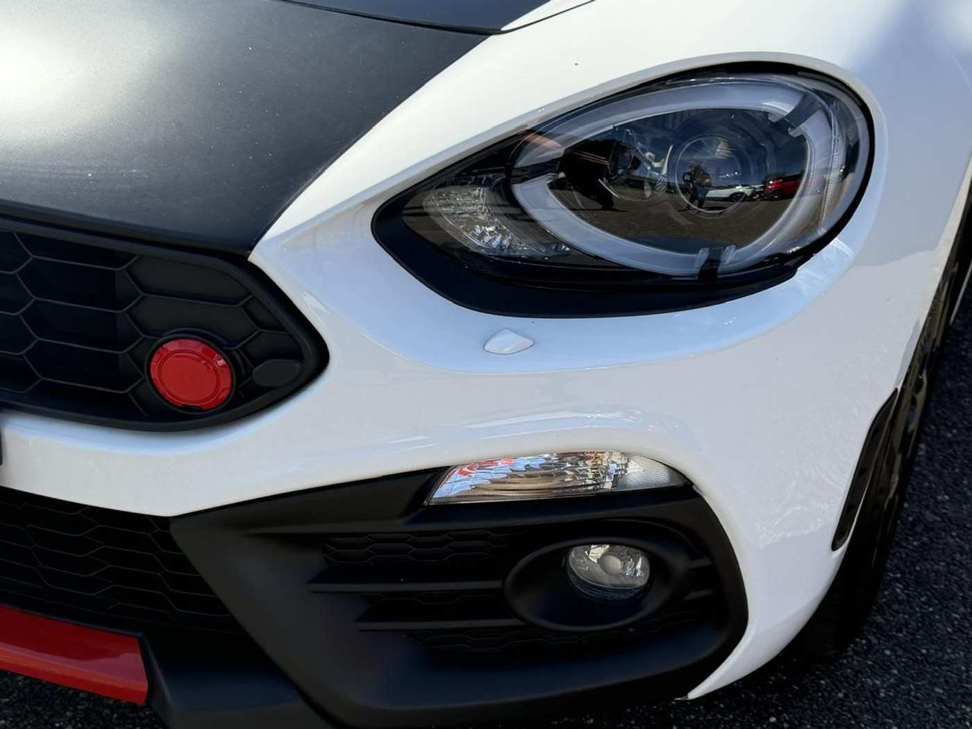 Foto van Fiat Abarth 124 Spider