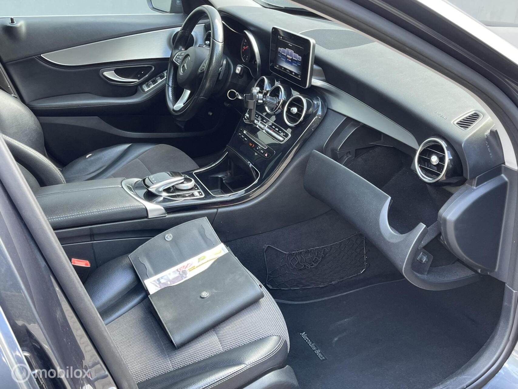 Foto van Mercedes-Benz C 200 Bluetec
