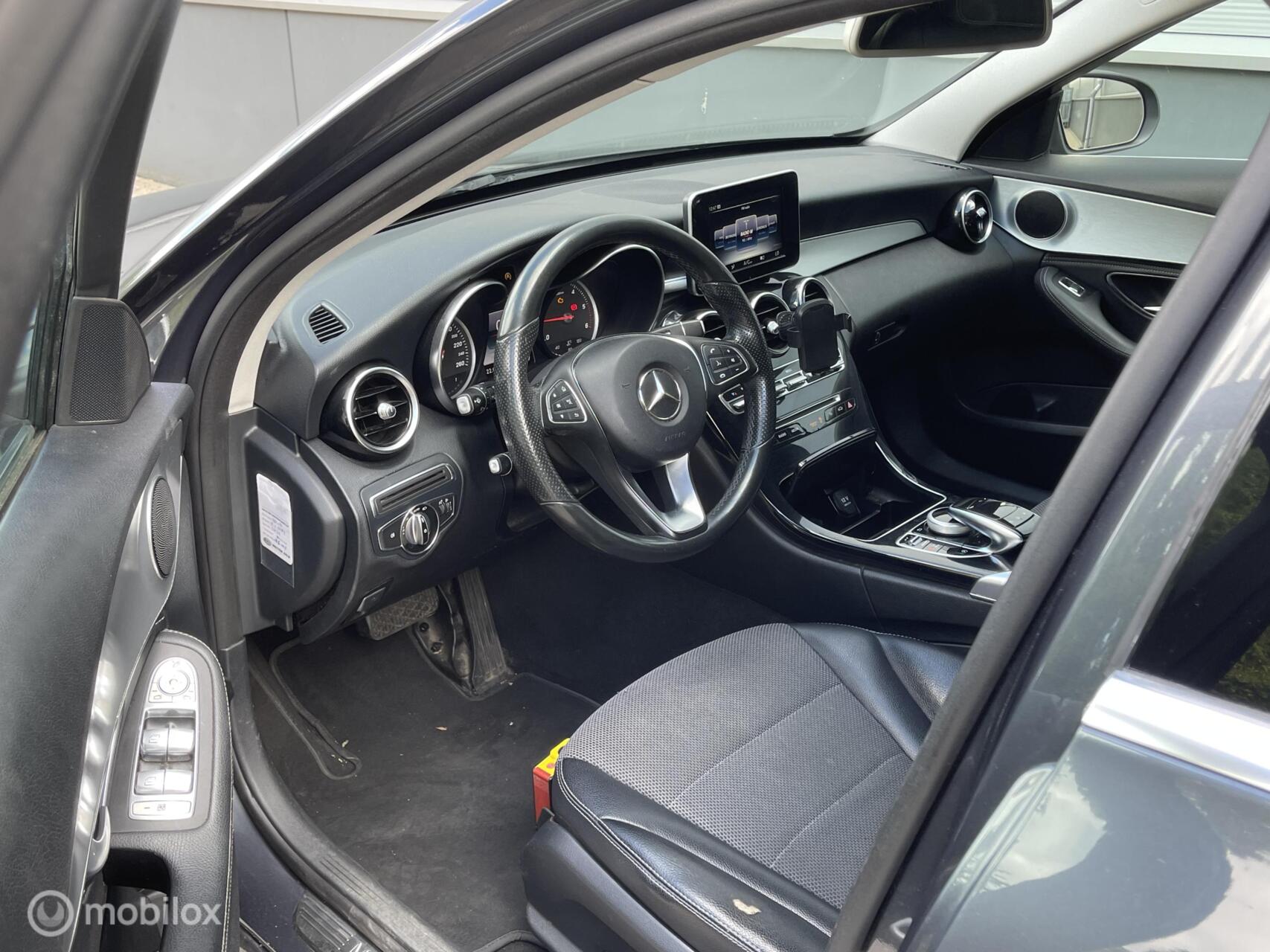 Foto van Mercedes-Benz C 200 Bluetec