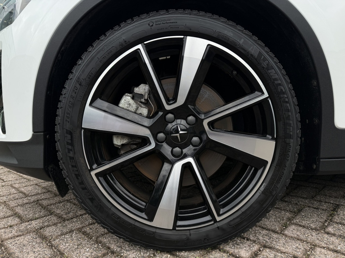 Foto van Polestar Polestar 2