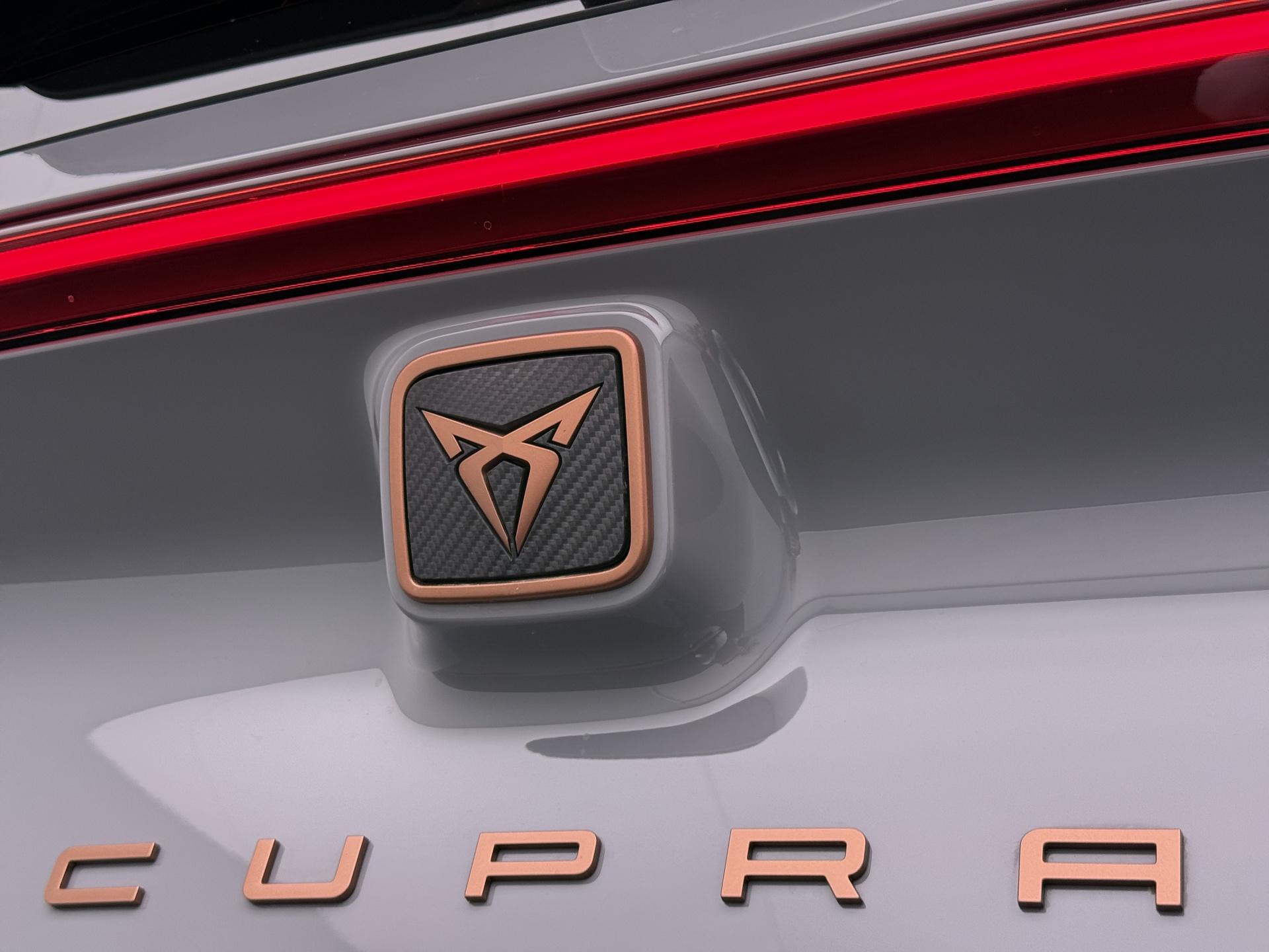 Foto van Cupra Born 150 KW 58/62 KWH