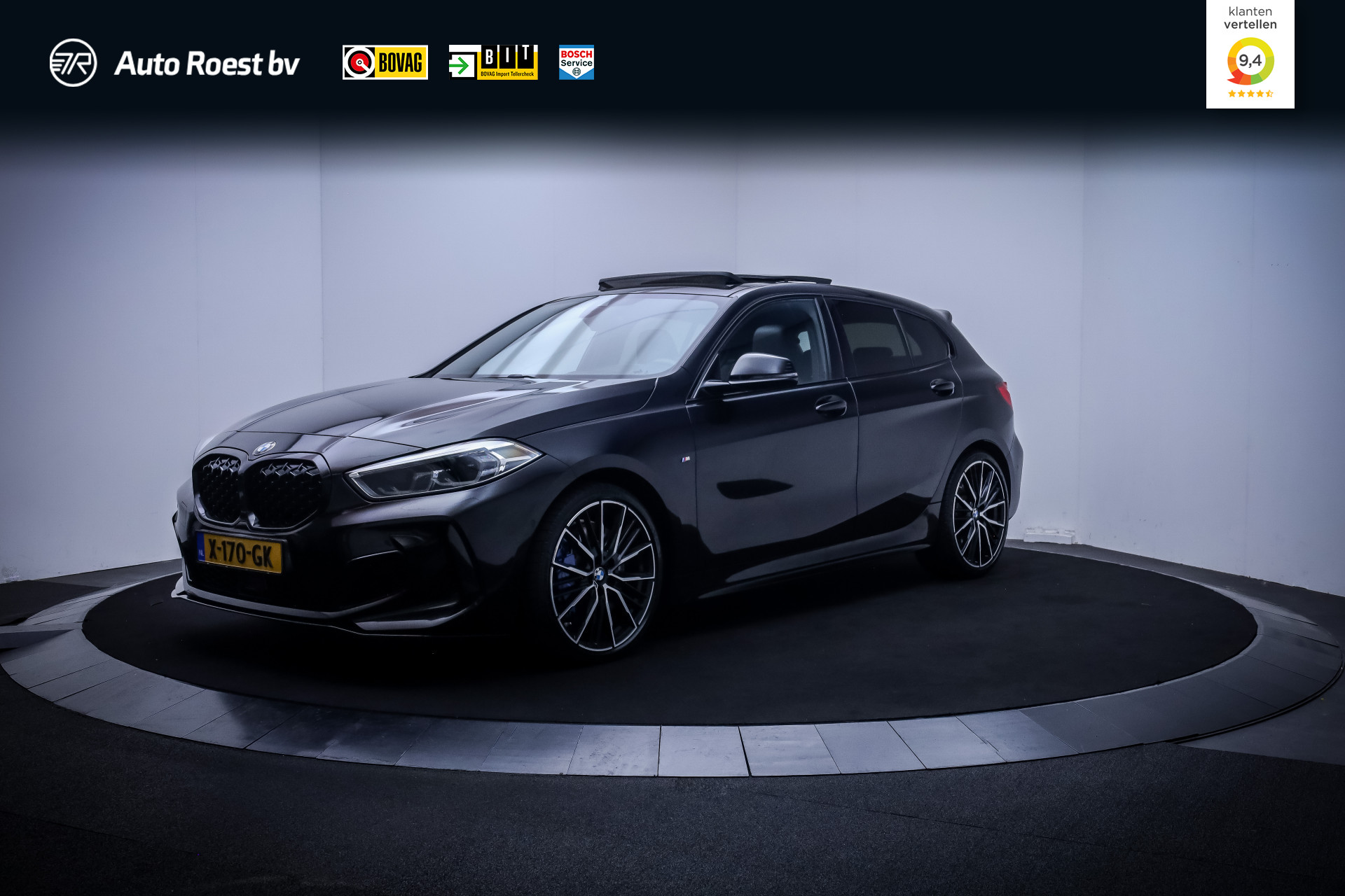 BMW M135i xDrive M135i xDrive HIGH Executive Edition 2020 - voorkant