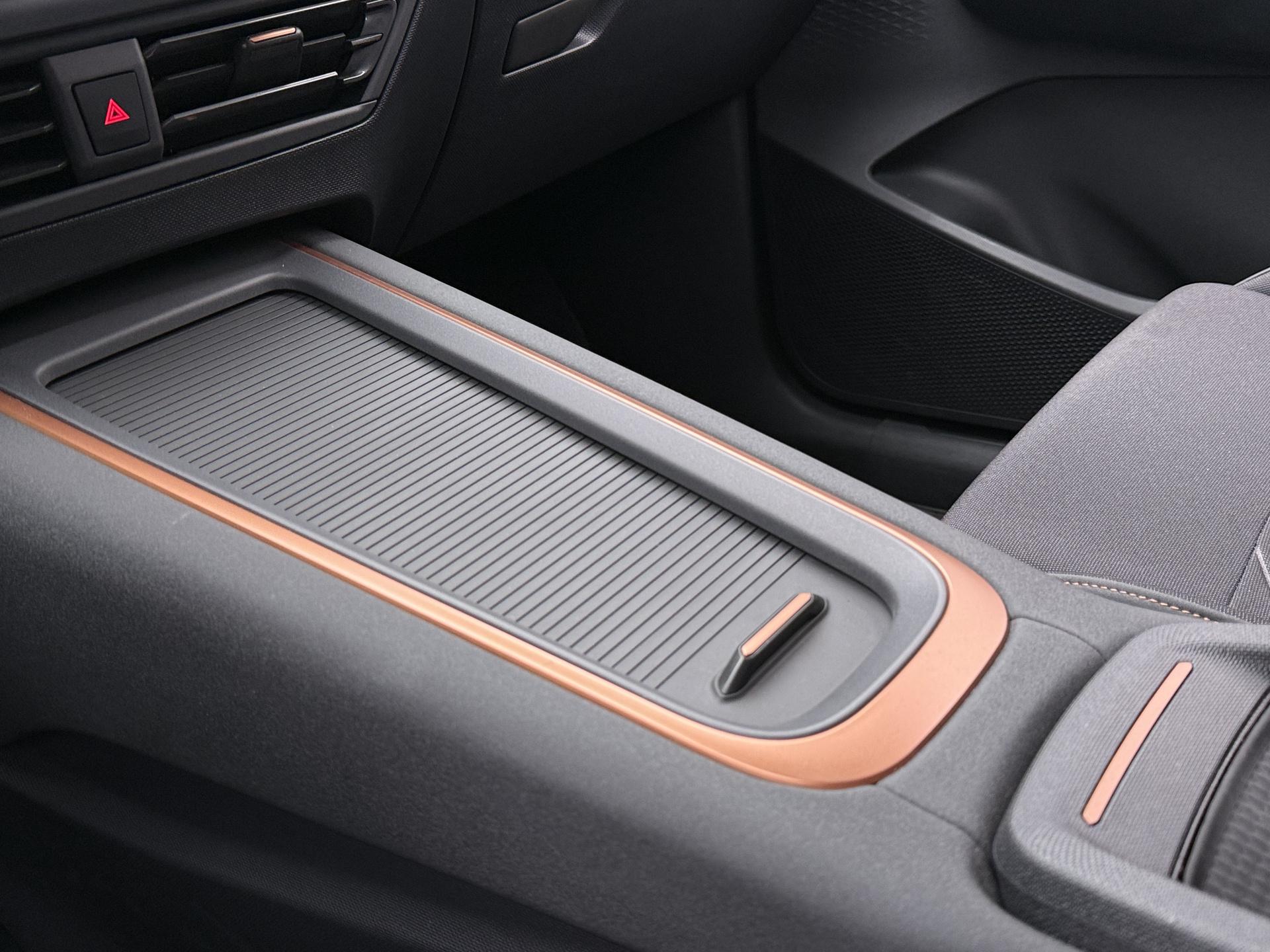 Foto van Cupra Born 170 KW 77/82 KWH