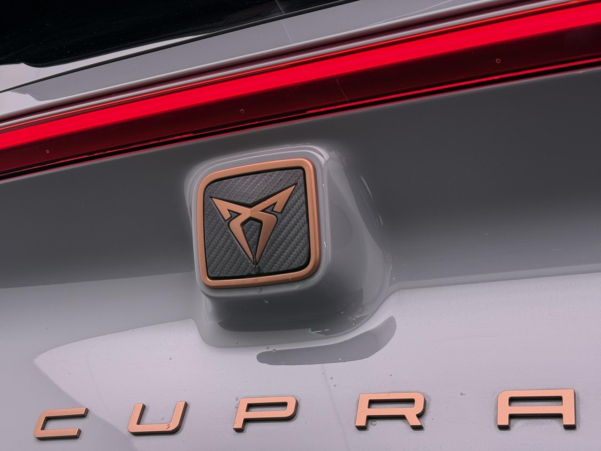Foto van Cupra Born 170 KW 77/82 KWH
