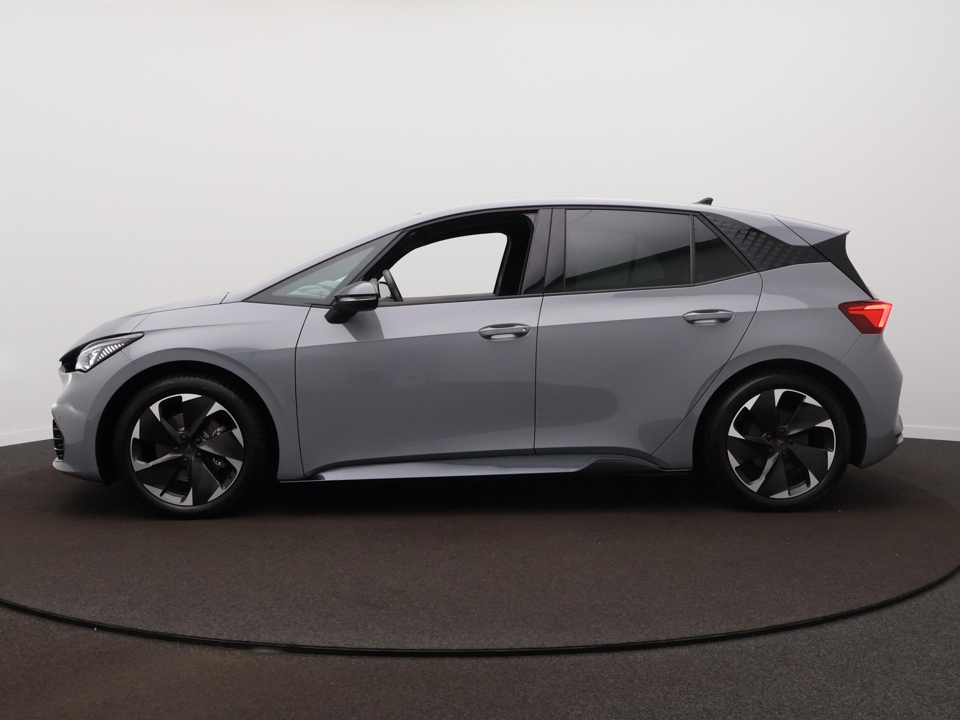 Foto van Cupra Born 150 KW 58/62 KWH