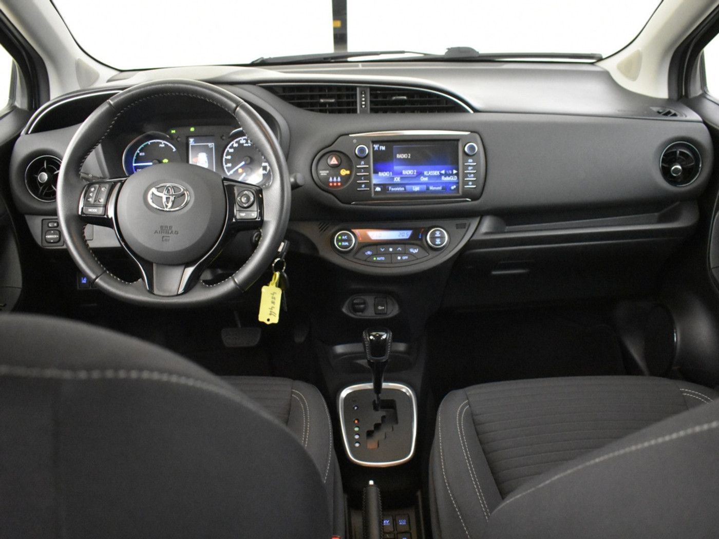 Foto van Toyota Toyota Yaris Hybrid