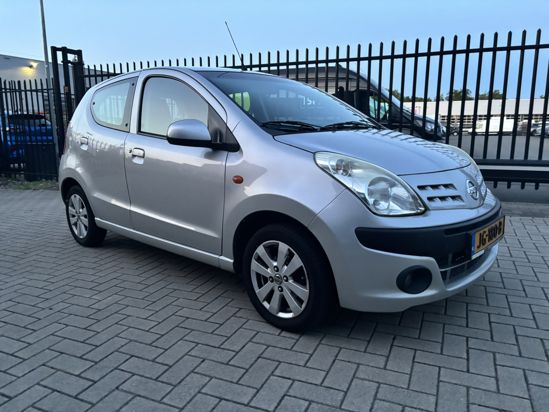Foto van Nissan Pixo