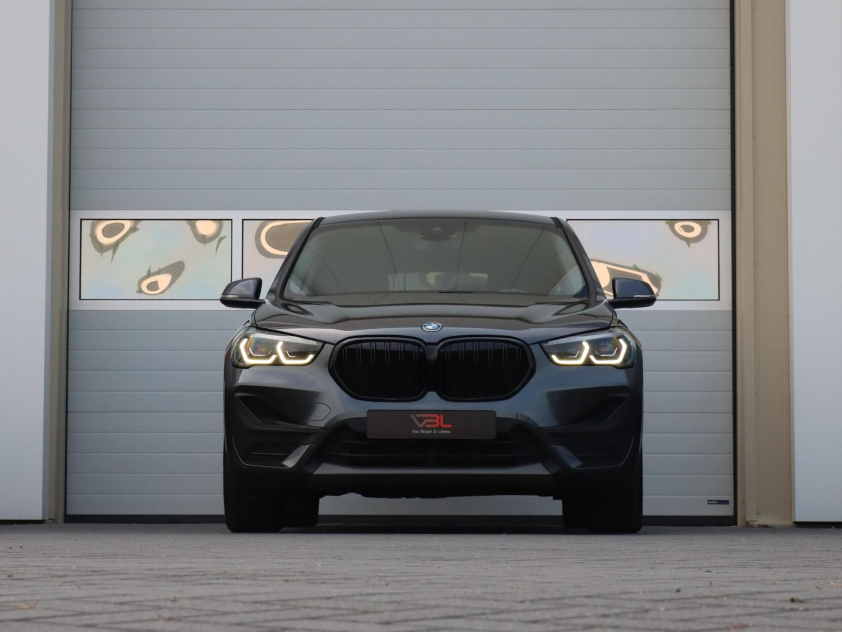 Foto van BMW X1