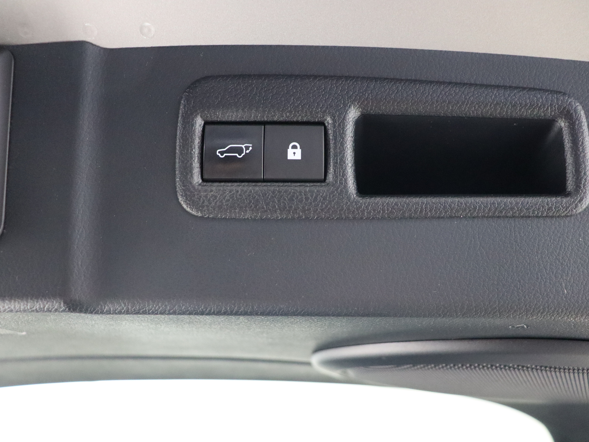 Foto van Lexus Lexus Nx300h
