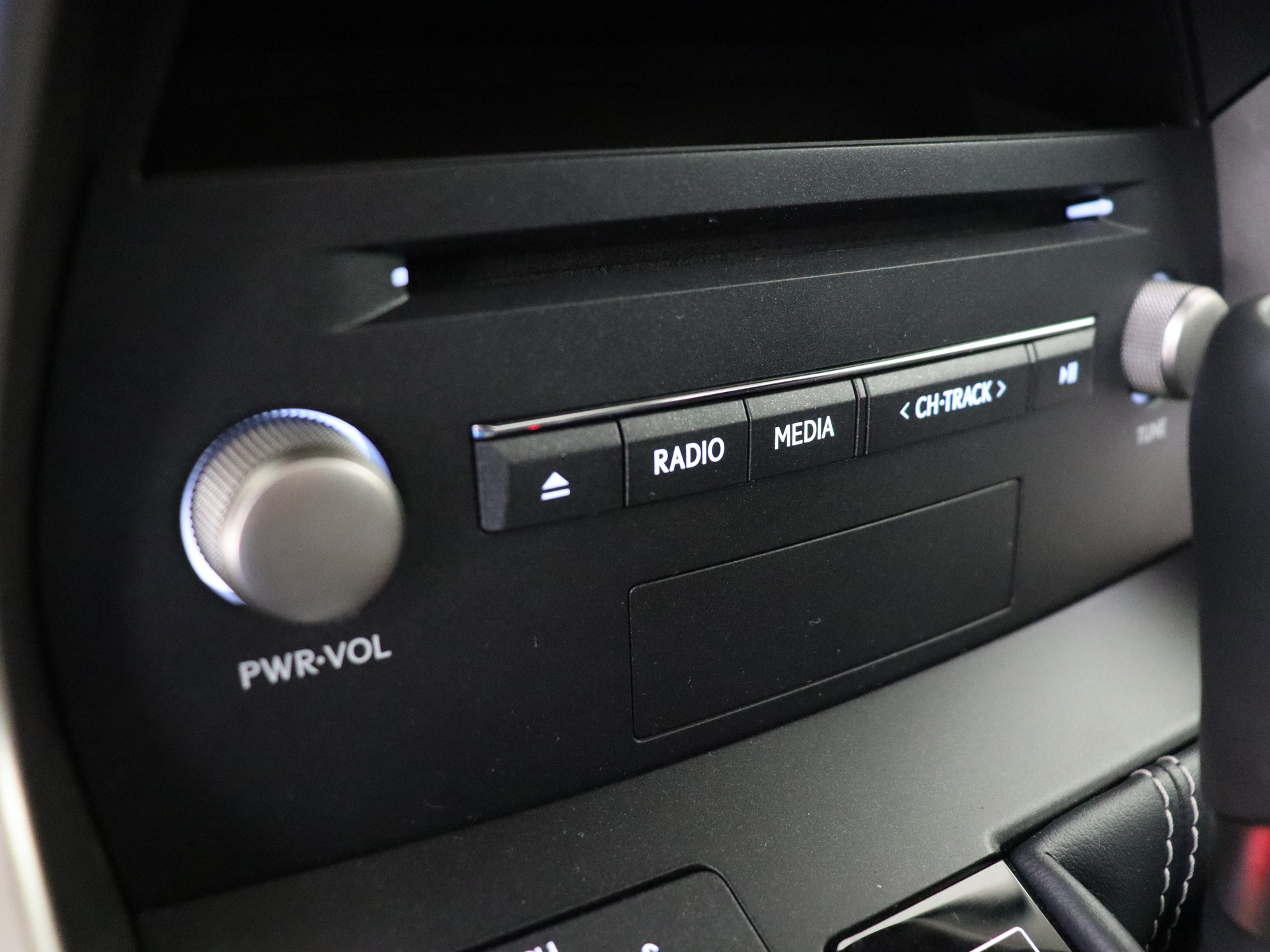 Foto van Lexus Lexus Nx300h