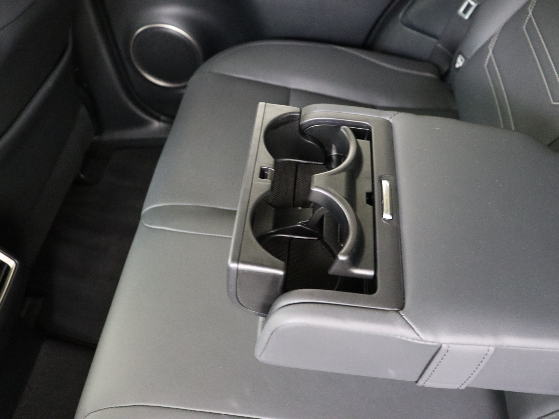 Foto van Lexus Lexus Nx300h