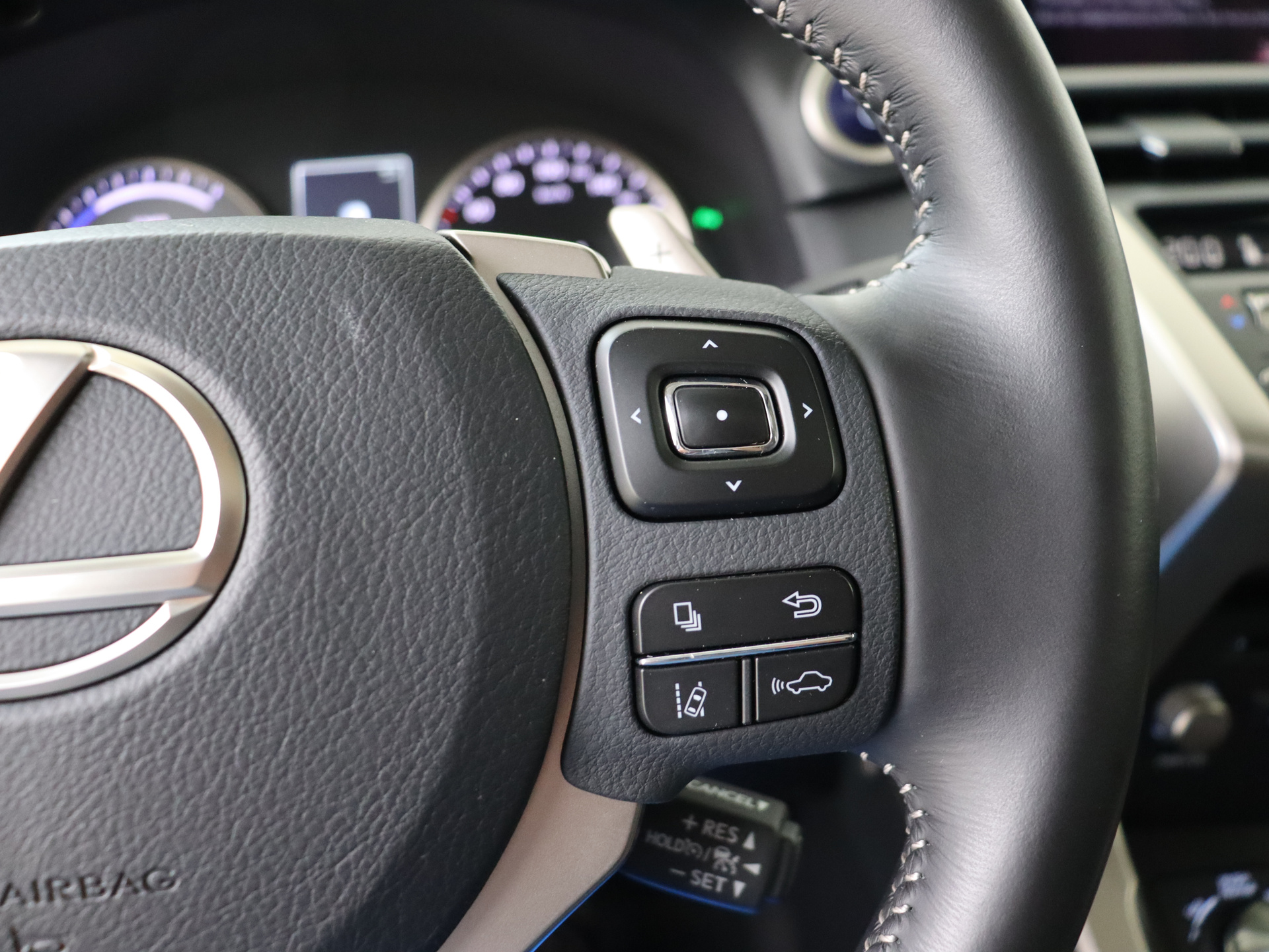Foto van Lexus Lexus Nx300h