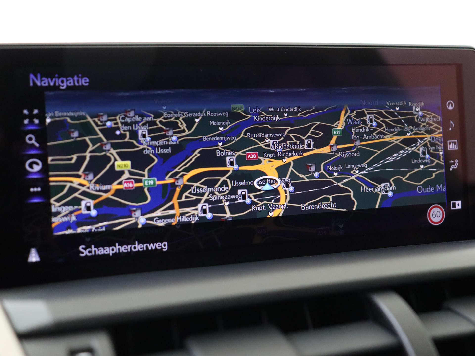 Foto van Lexus Lexus Nx300h