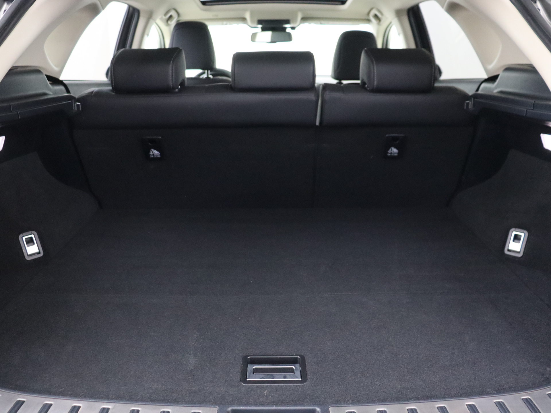 Foto van Lexus Lexus Nx300h