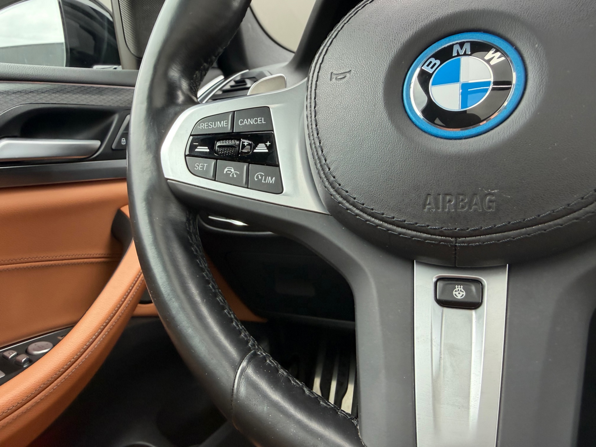 Foto van BMW X3 Xdrive30e