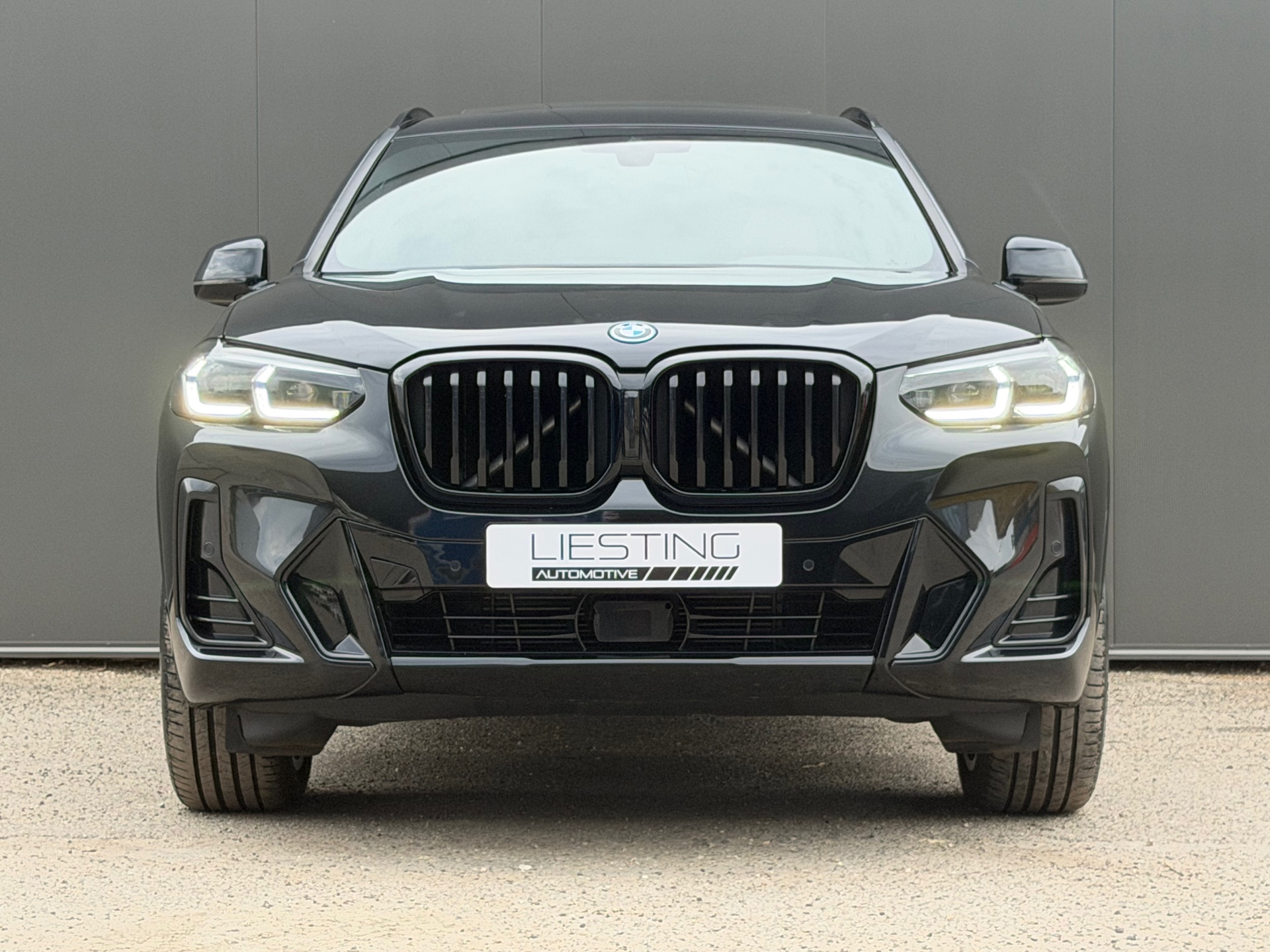 Foto van BMW X3 Xdrive30e