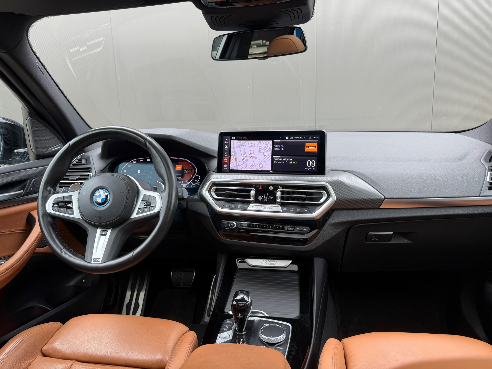 Foto van BMW X3 Xdrive30e