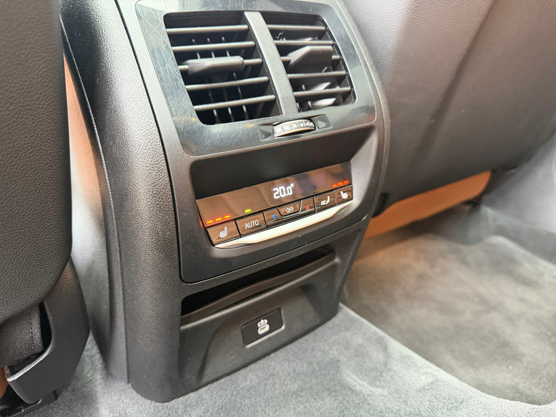 Foto van BMW X3 Xdrive30e