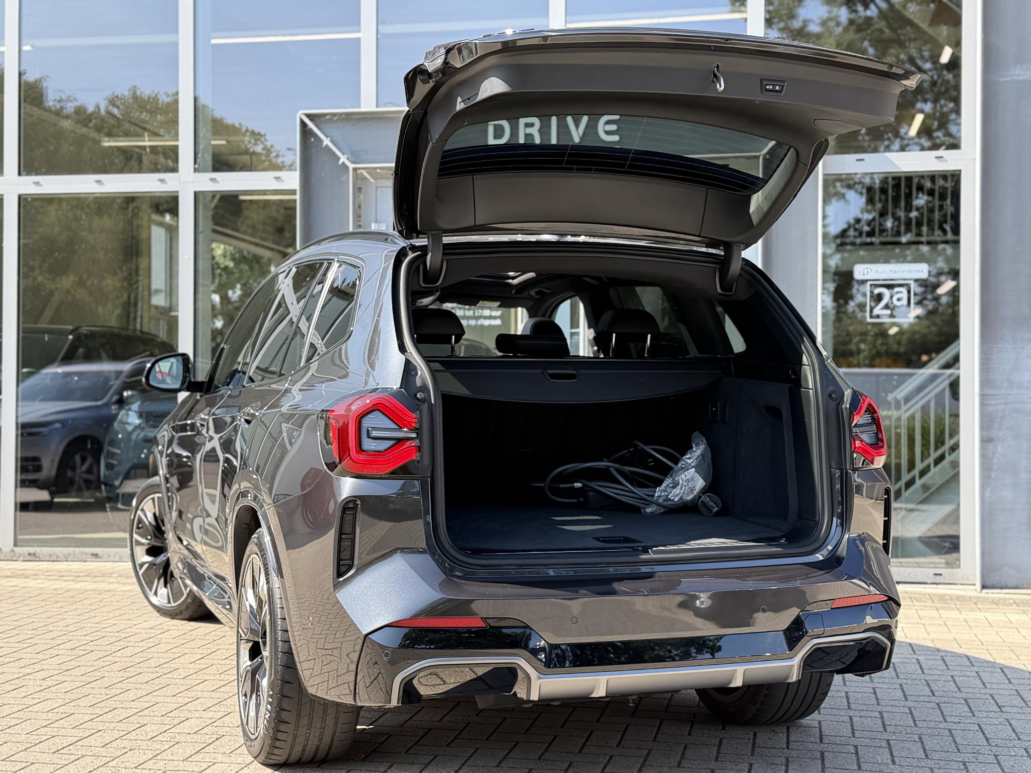 Foto van BMW Ix3
