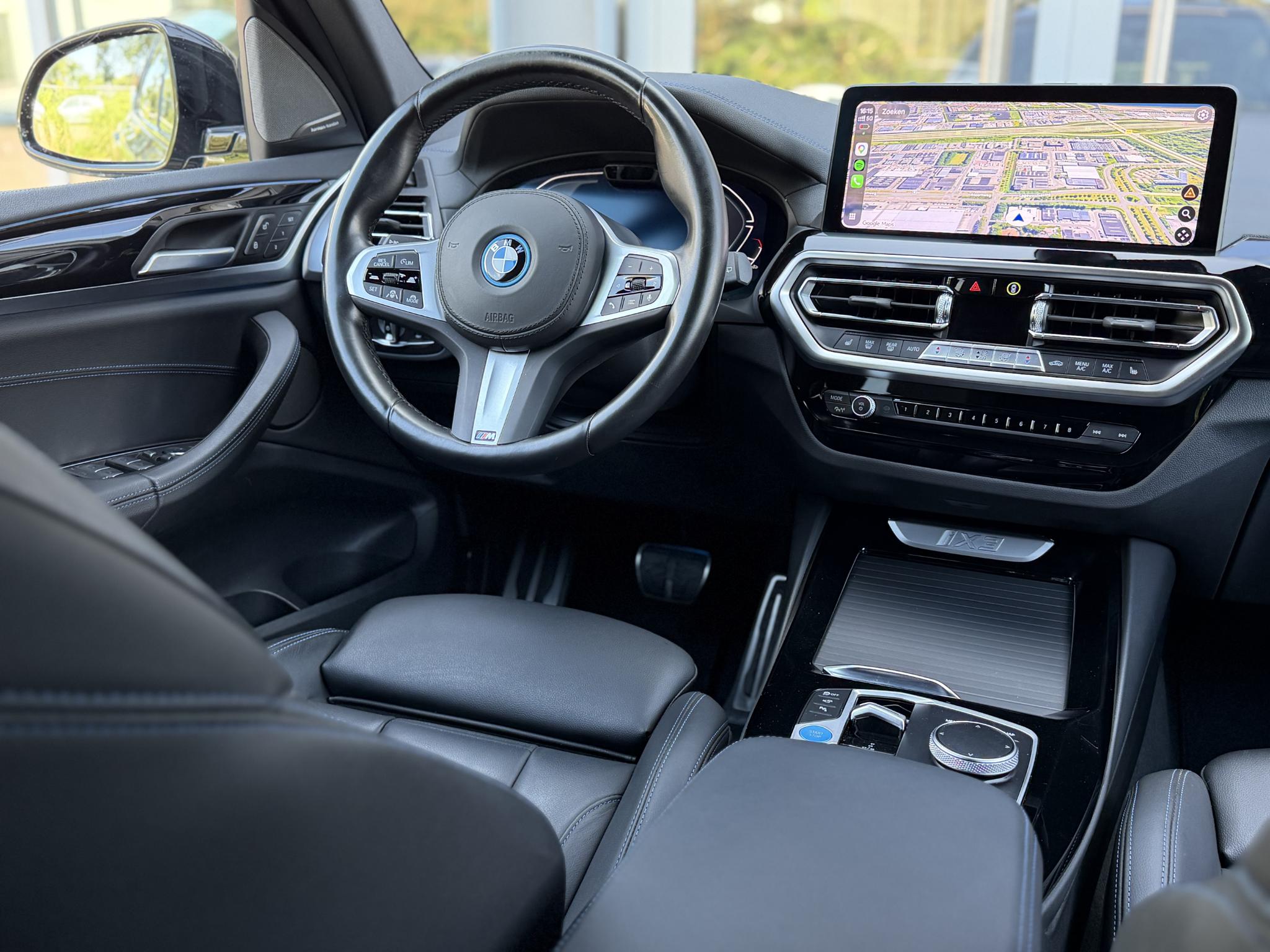 Foto van BMW Ix3
