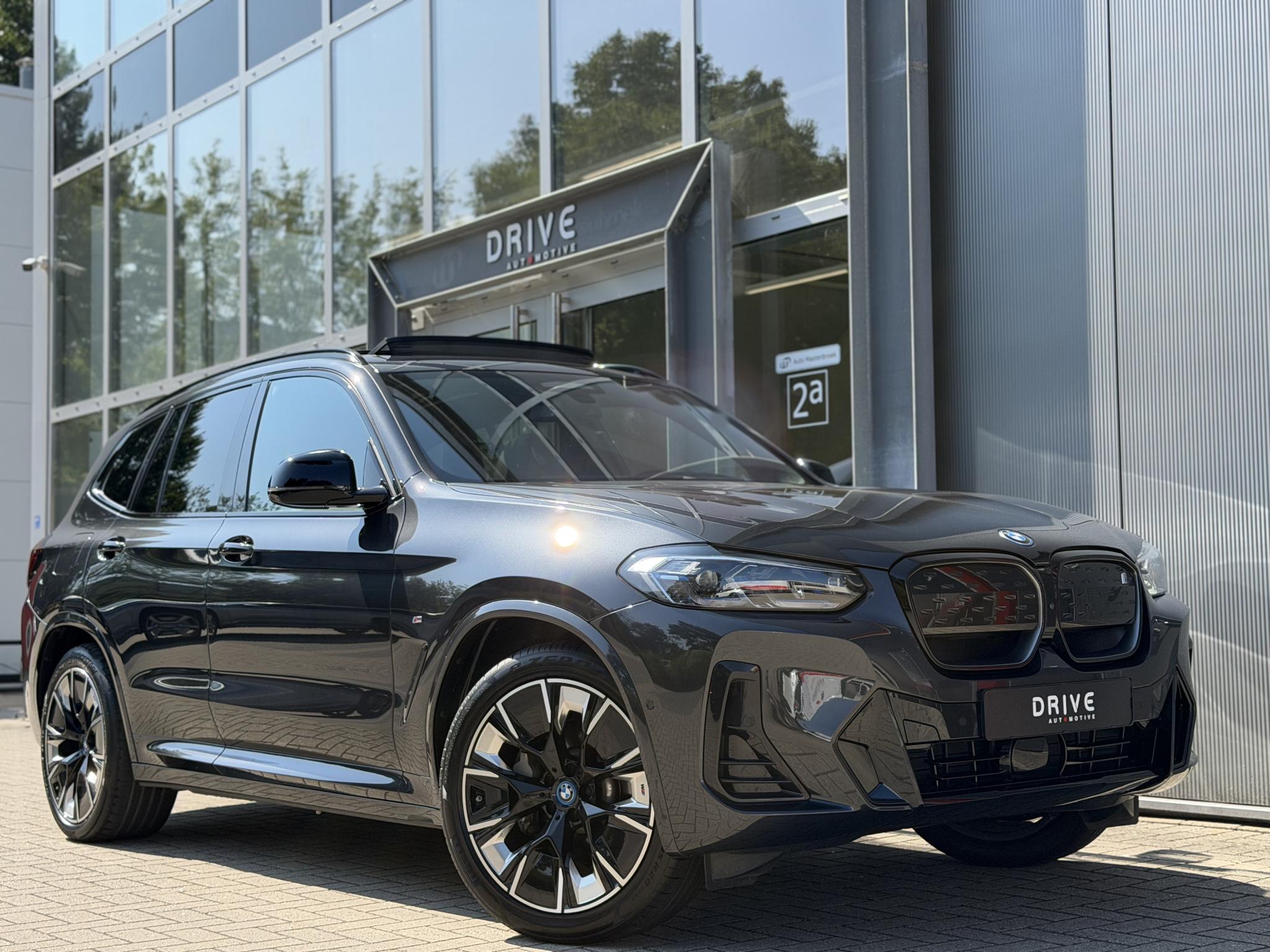 Foto van BMW Ix3