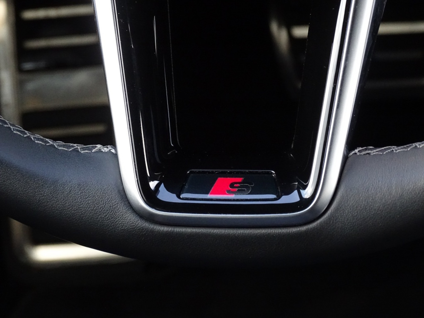Foto van Audi A6 Avant 55 TFSI E