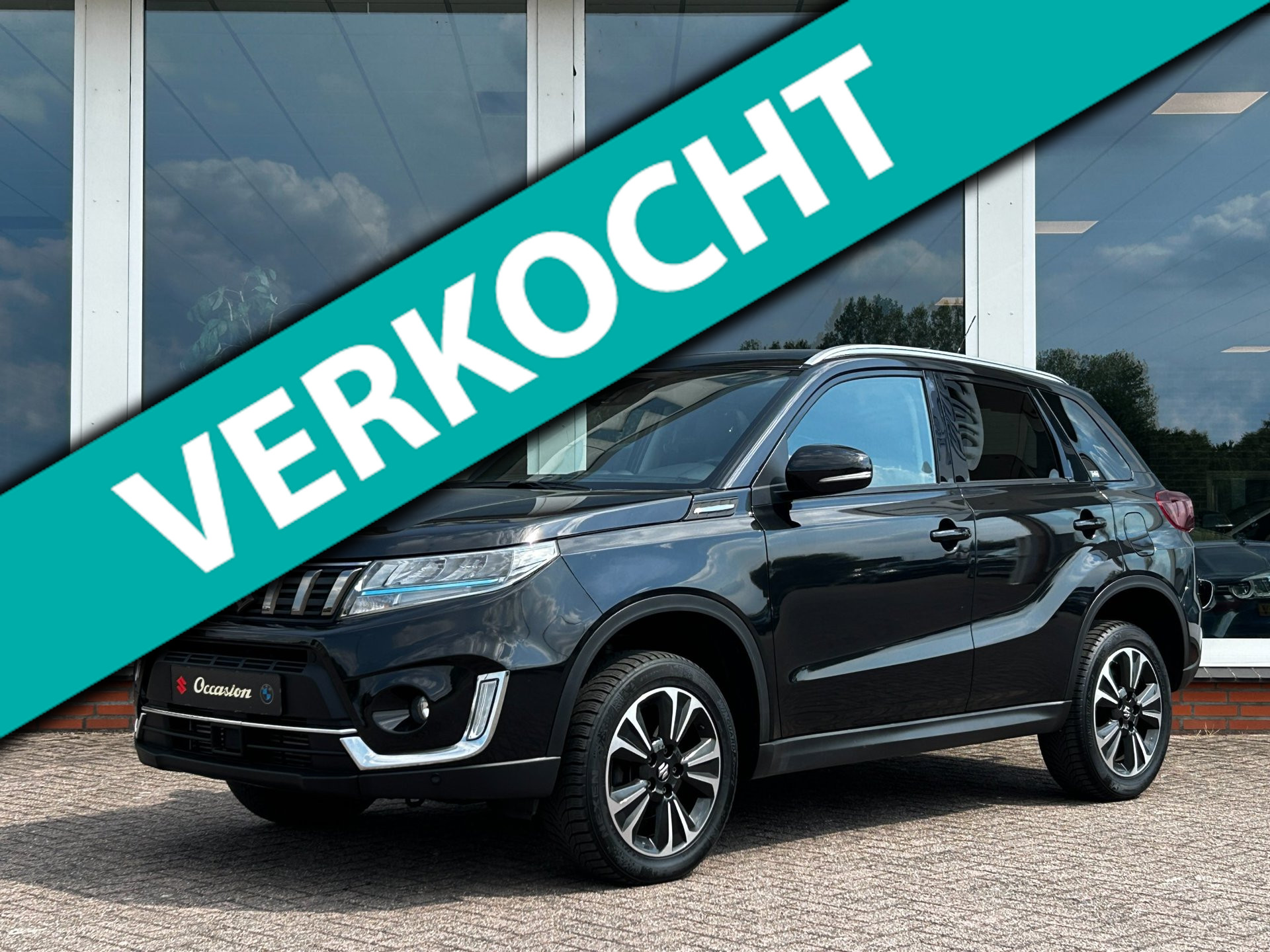 Suzuki Vitara 1.4 Boosterjet Style Smart Hybrid AUT. - Navi - Panoramadak - Camera -Trekhaak 2021 - voorkant
