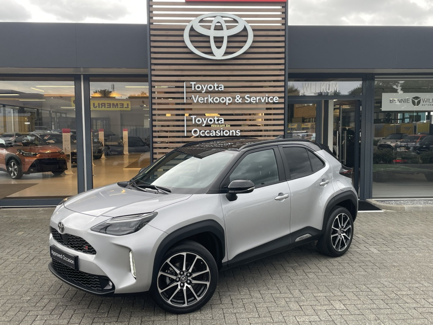 Toyota Toyota Yaris Cross 1.5 Hyb 130 GR SPORT | JBL | HUD | Trekhaak 2024 - voorkant