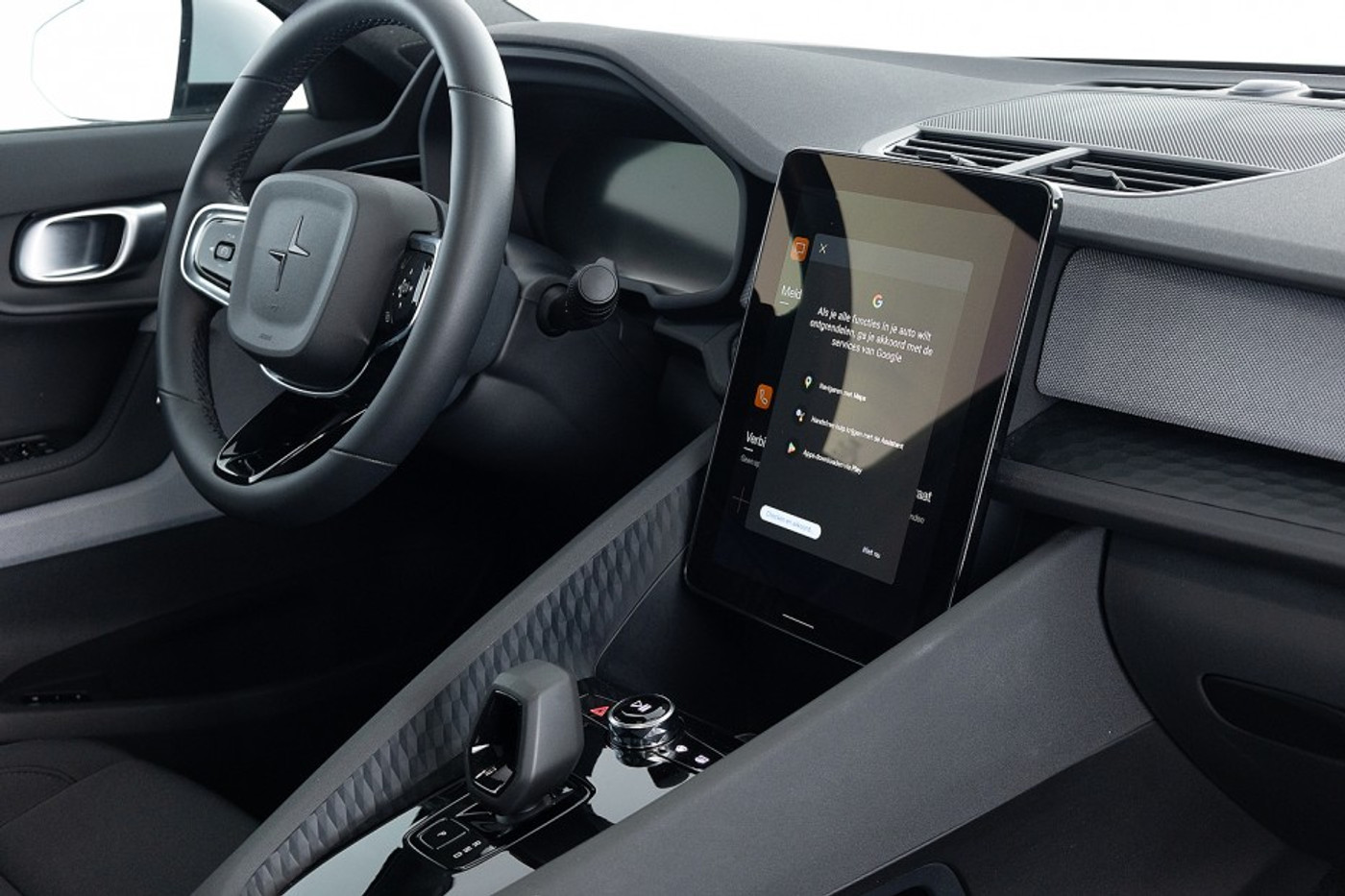 Foto van Polestar 2
