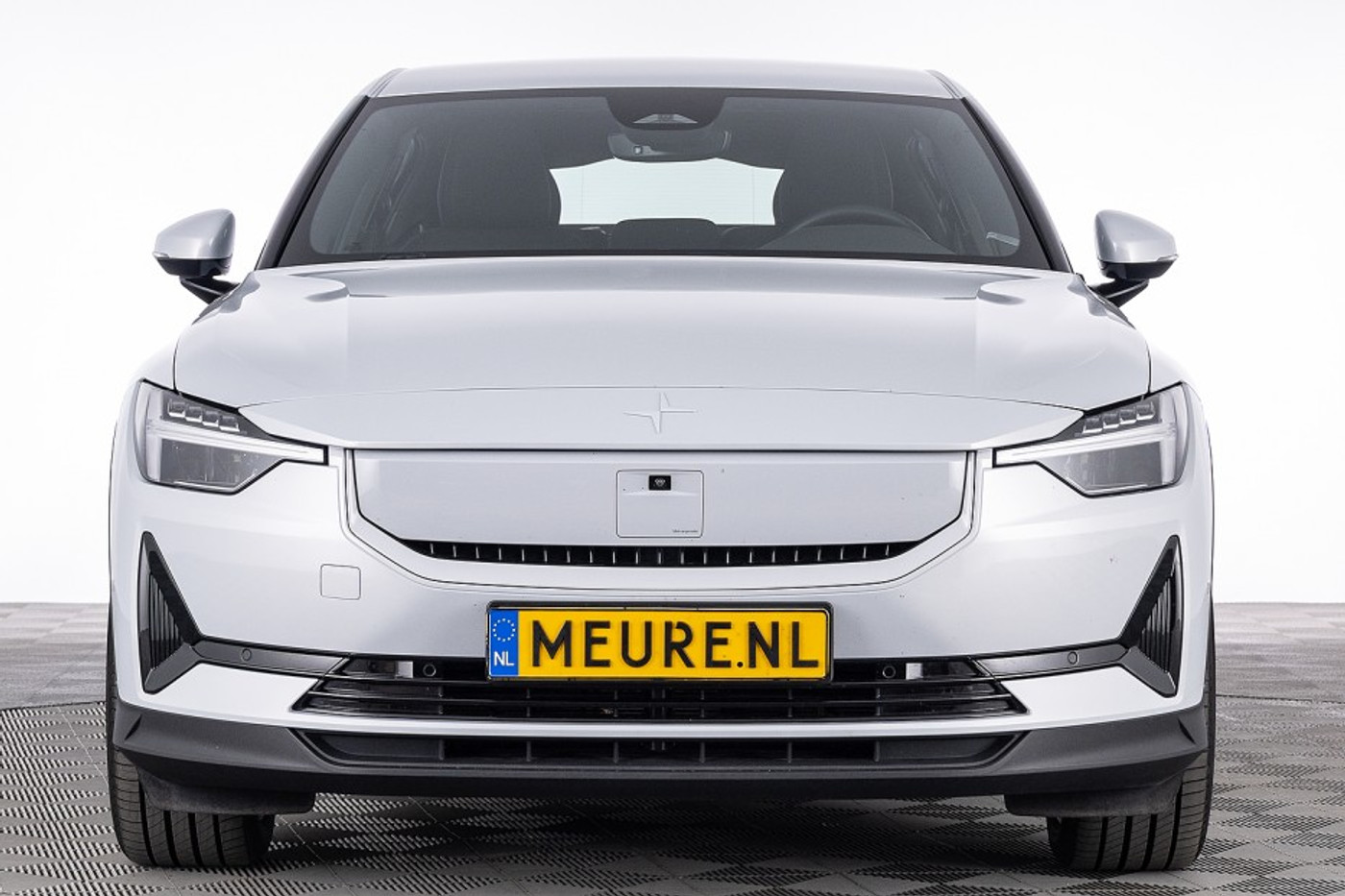 Foto van Polestar 2