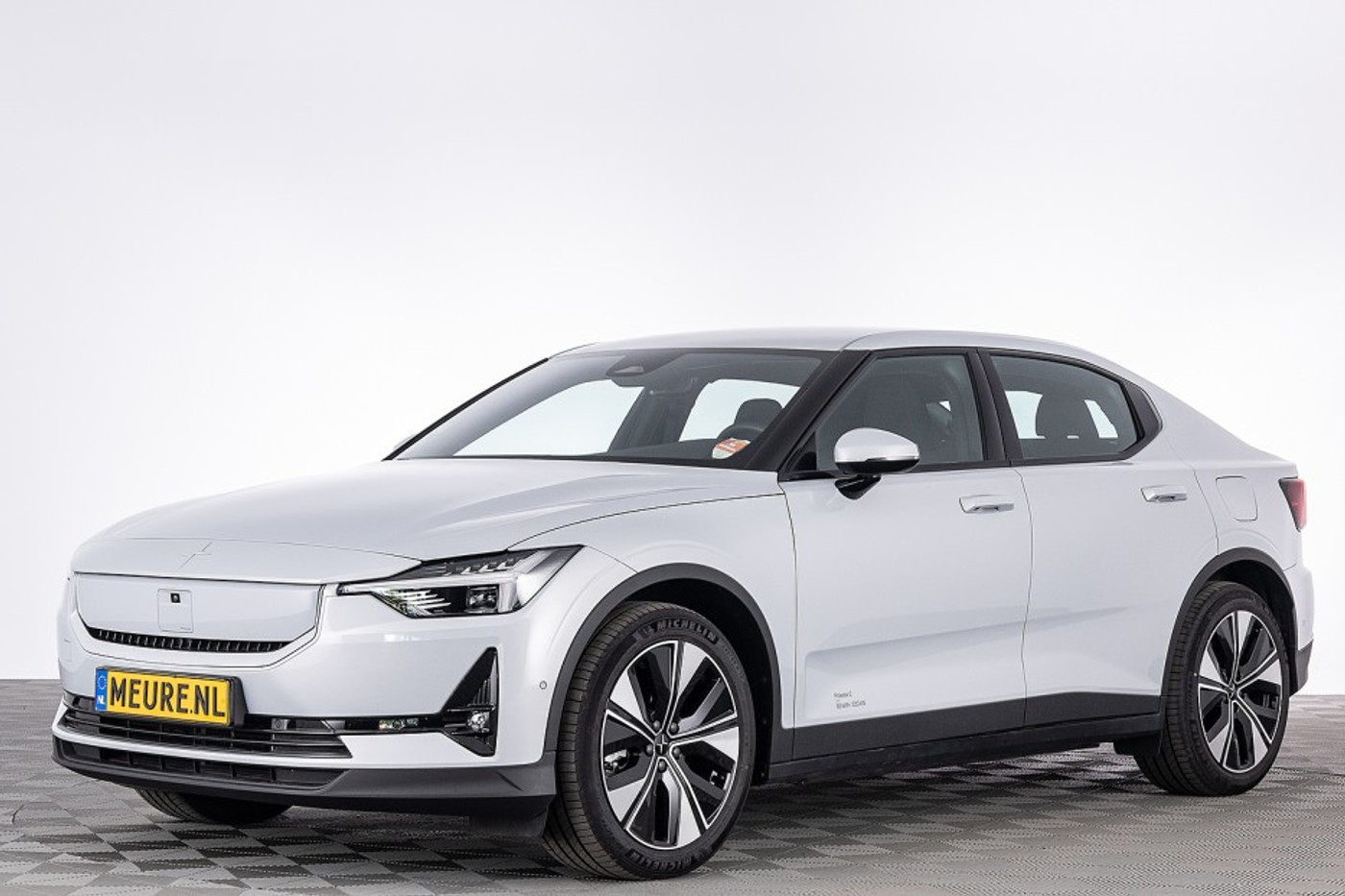 Foto van Polestar 2