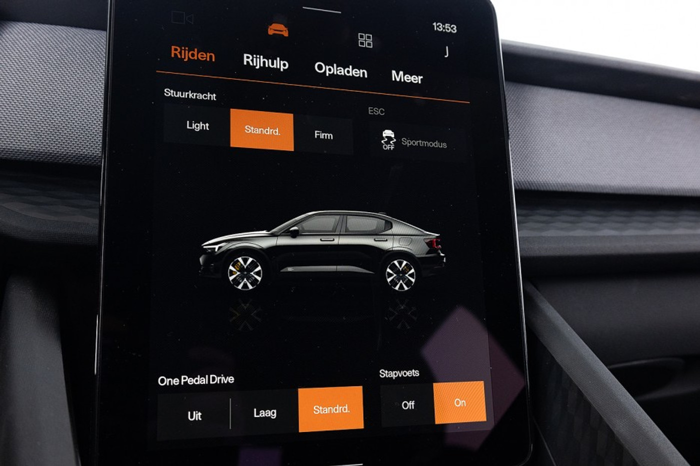 Foto van Polestar 2